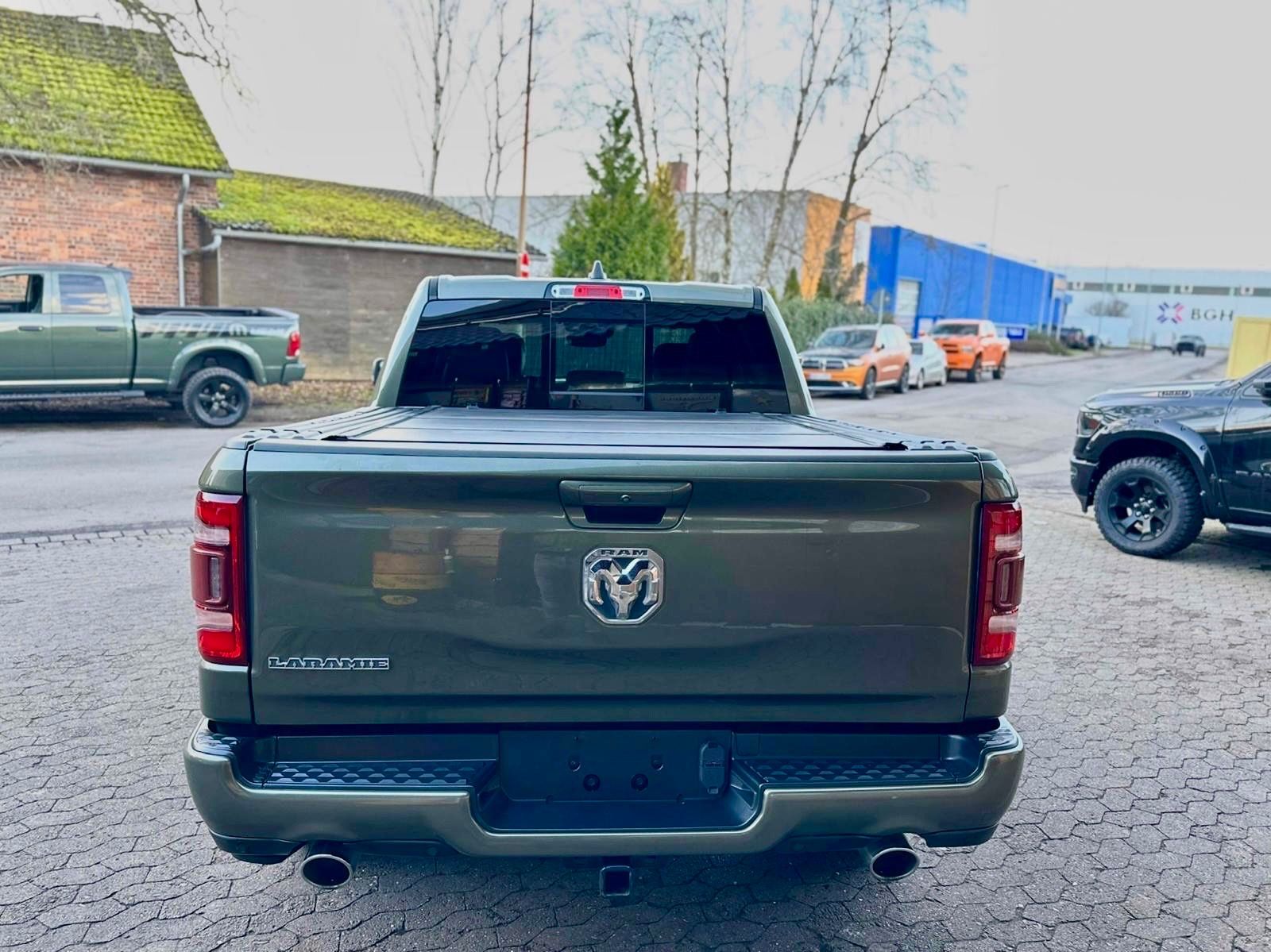 Dodge LARAMIE*5.7*LPG*AHK*NAVI*PDC*RAMBOX*GARANTIE*