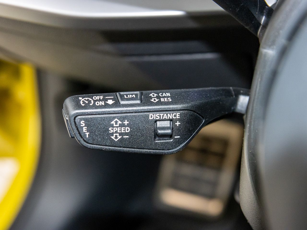 Audi A3 Sportback advanced 30 TFSI S tronic Pano AHK