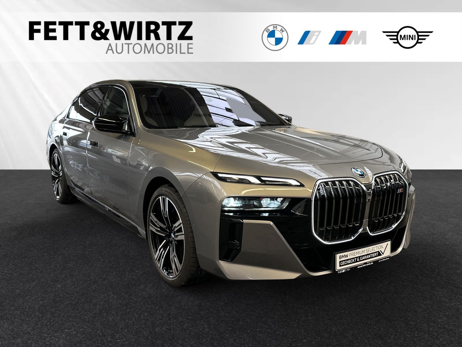 BMW M760e xDrive Inkl. € 1.190 Zubehörbonus*AHK|B&WD