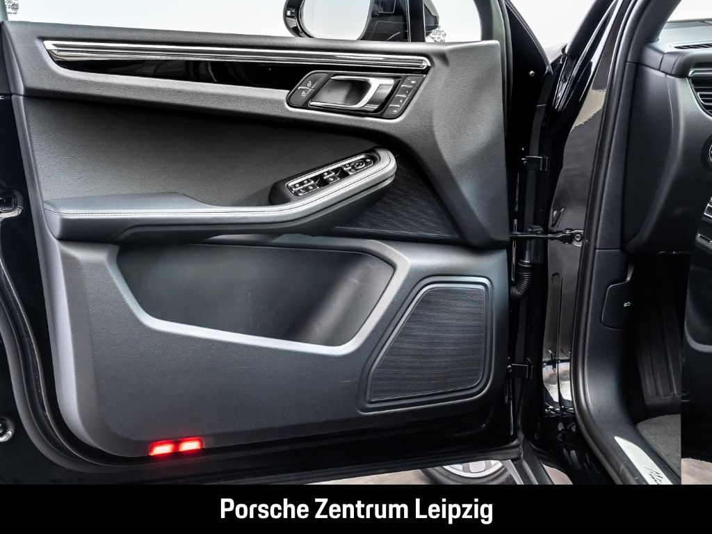 Porsche Macan S - Samsaru's Car Outlet