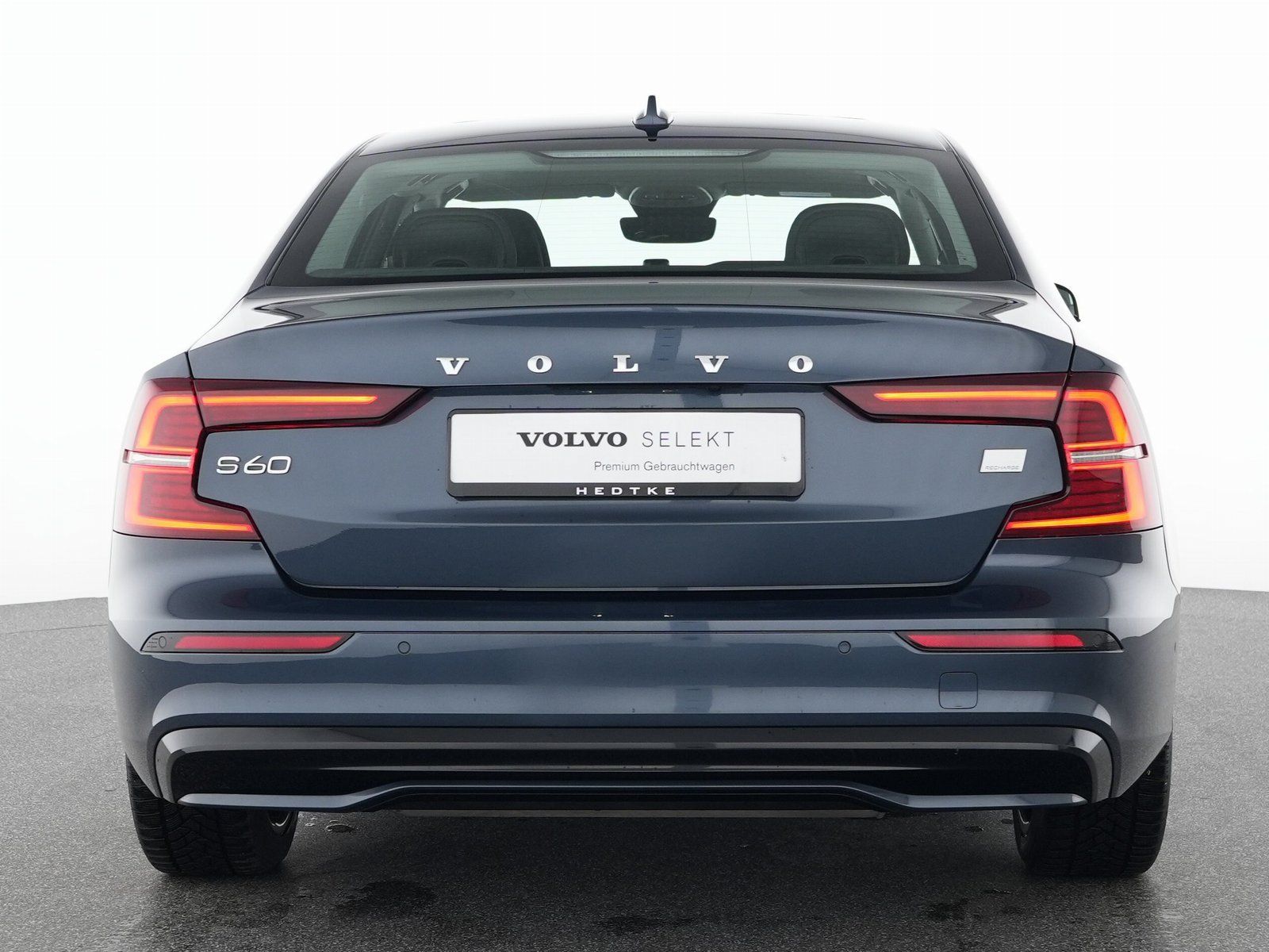 Volvo S60 T8 Recharge AWD Ultimate Dark 19"+B&W+360°