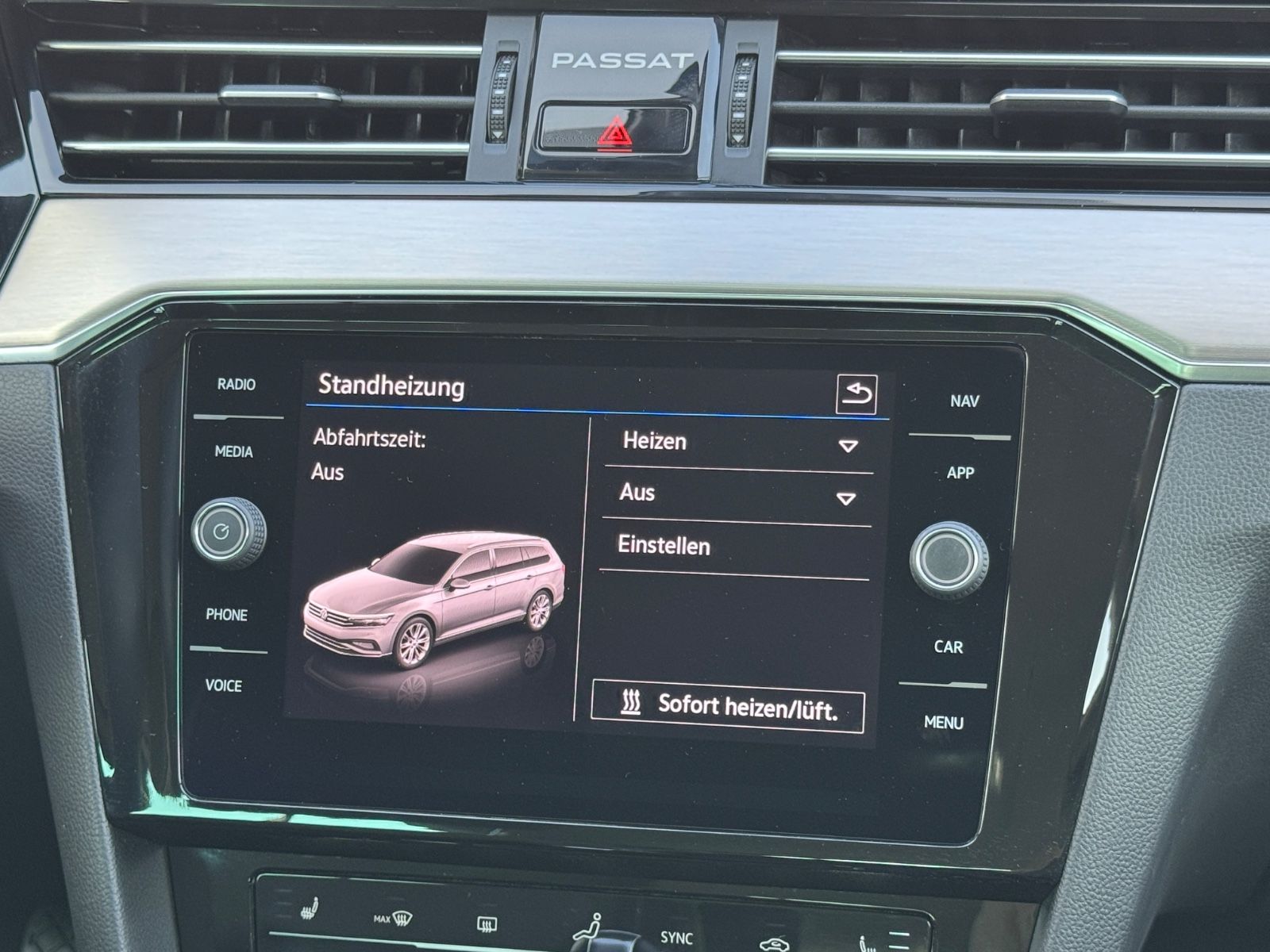 Volkswagen Passat Variant 2.0 TSI R-Line - Samsaru's Car Outlet