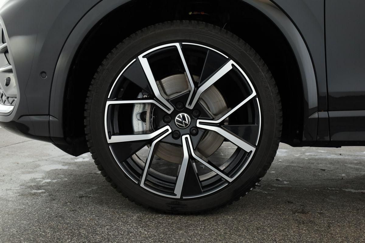Volkswagen Tiguan 2.0 TDI 4M DSG R-Line Leder Pano Navi 360