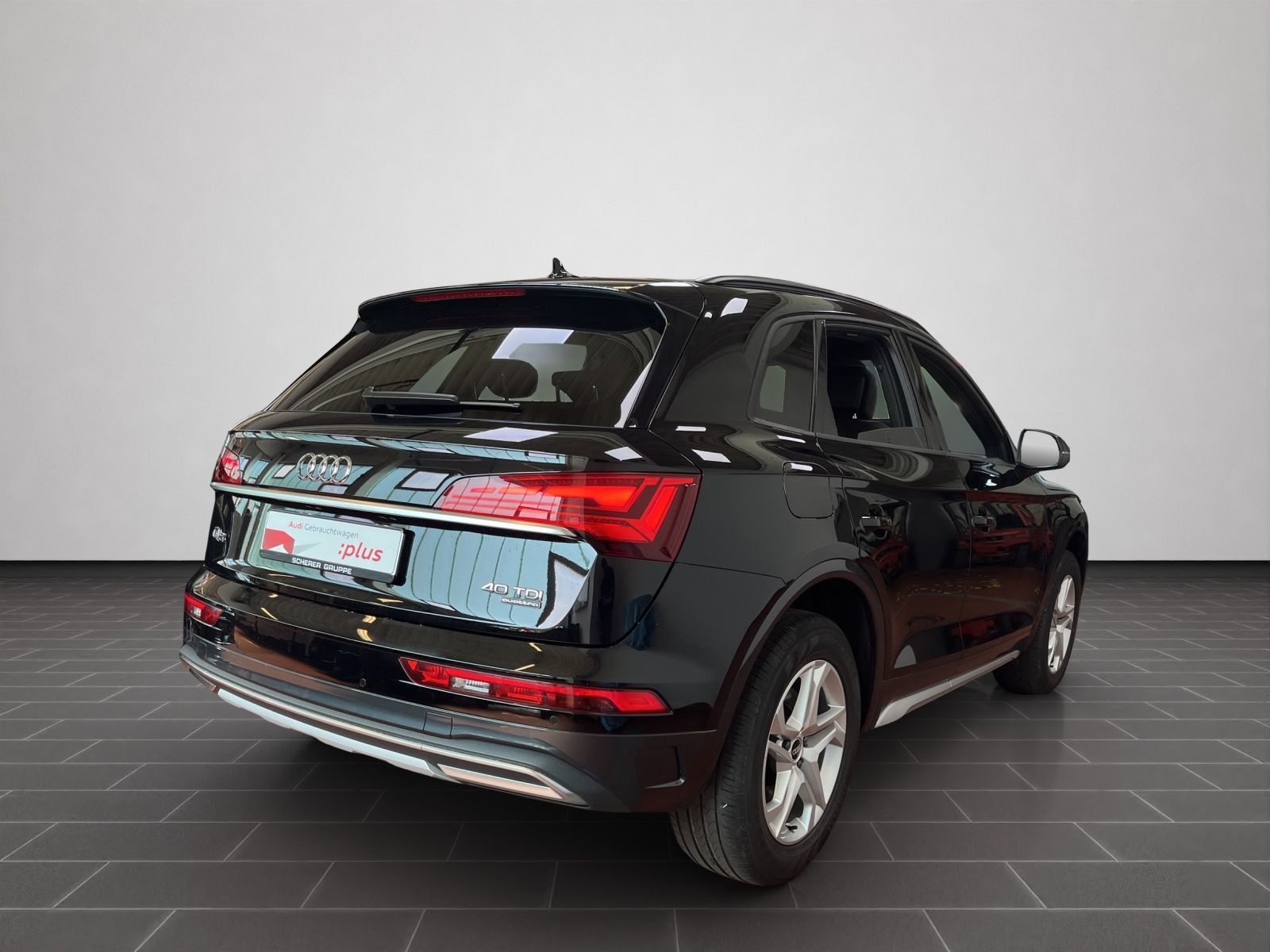 Audi Q5 Advanced 40 TDI qu. S tronic - Samsaru's Car Outlet