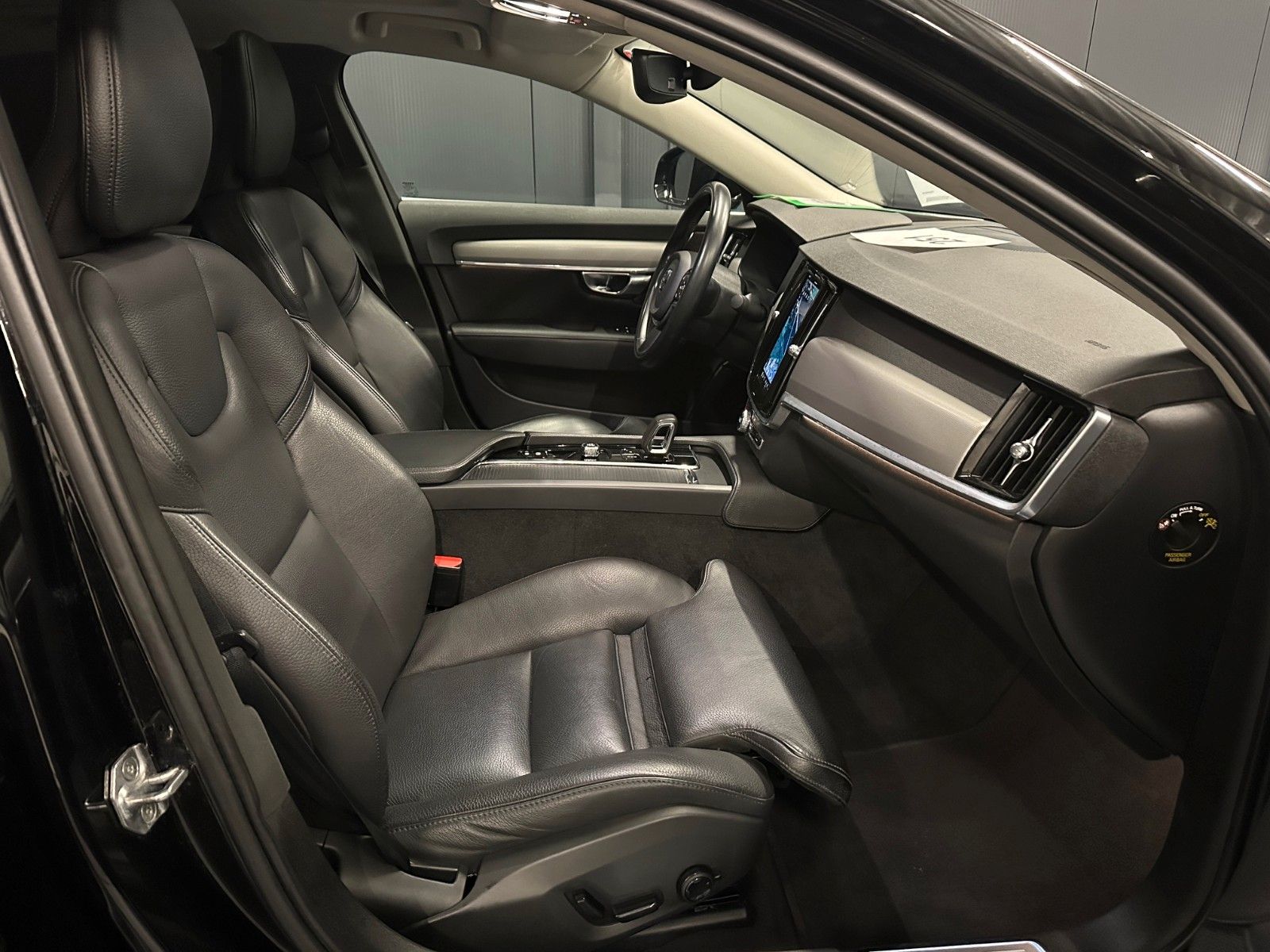 Volvo S90 Momentum Pro AWD *19Zoll*Xenium-Paket*360*