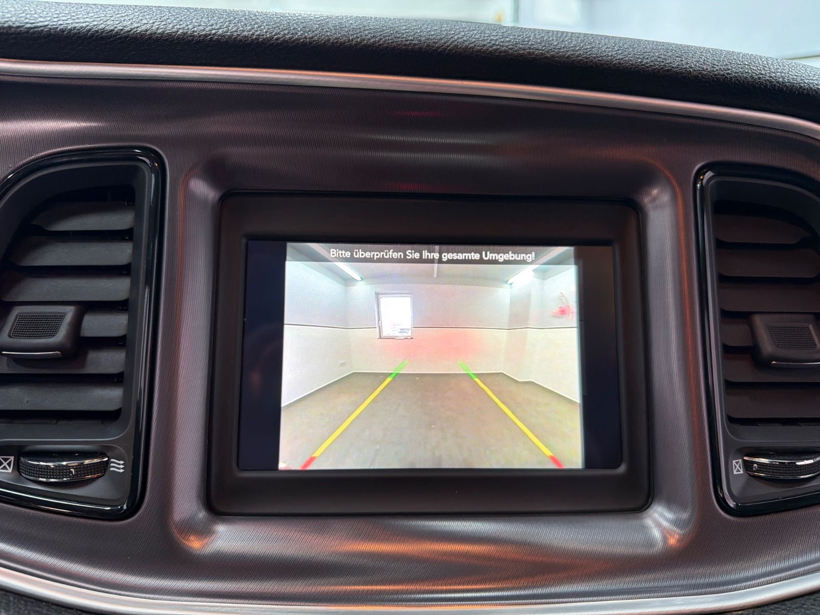 Dodge Challenger R/T 5.7 V8/Octane-Red/Carplay/20"