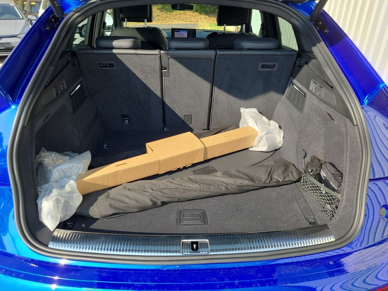 Audi Q5 Sportback 40 TDI quattro S-LINE - Samsaru's Car Outlet