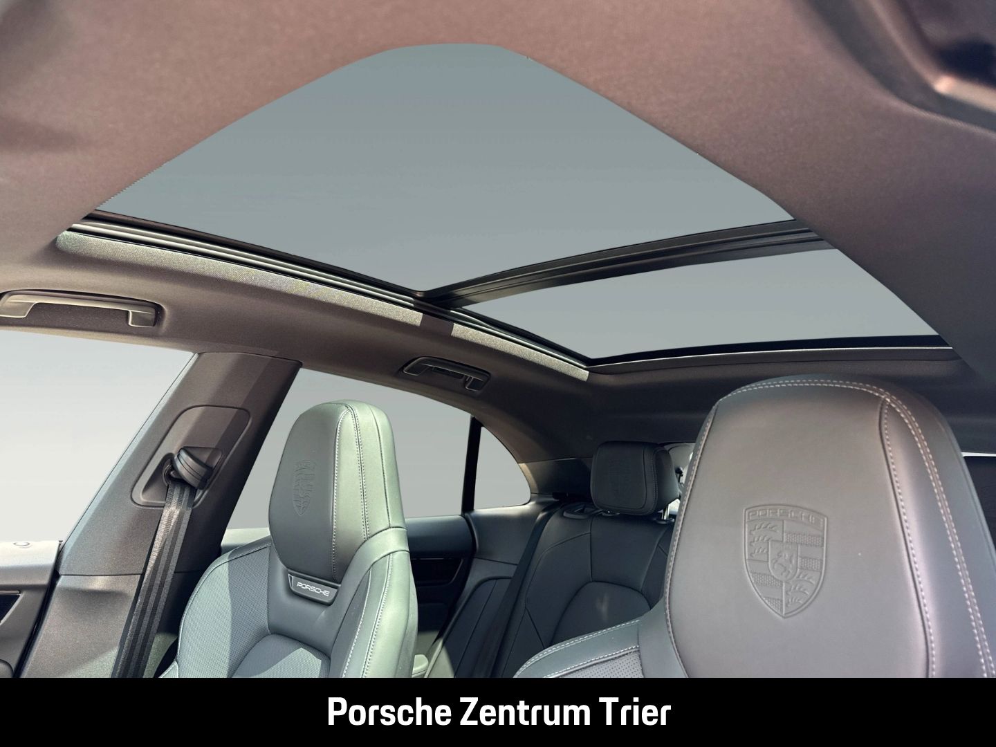 Porsche Macan 4 BOSE Panoramadach Luftfederung InnoDrive