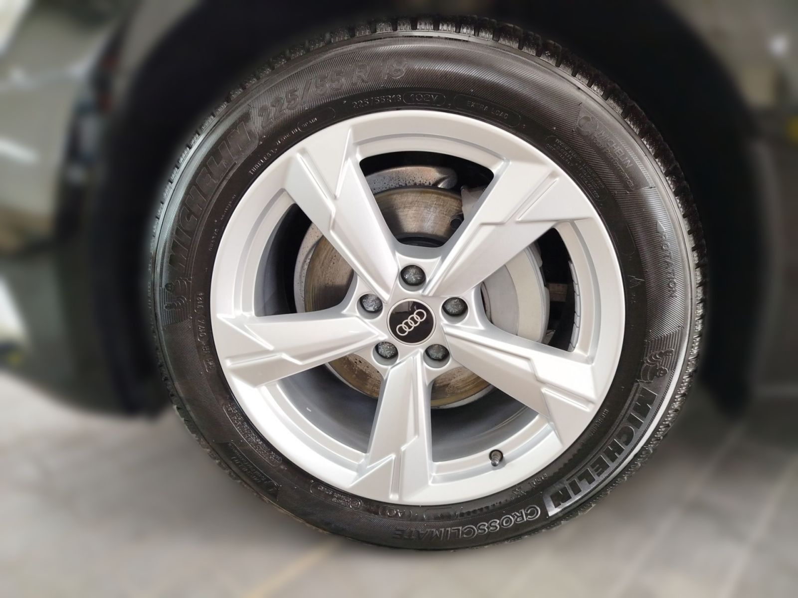 Audi A6 Avant 40 TDI S tronic sport - Samsaru's Car Outlet