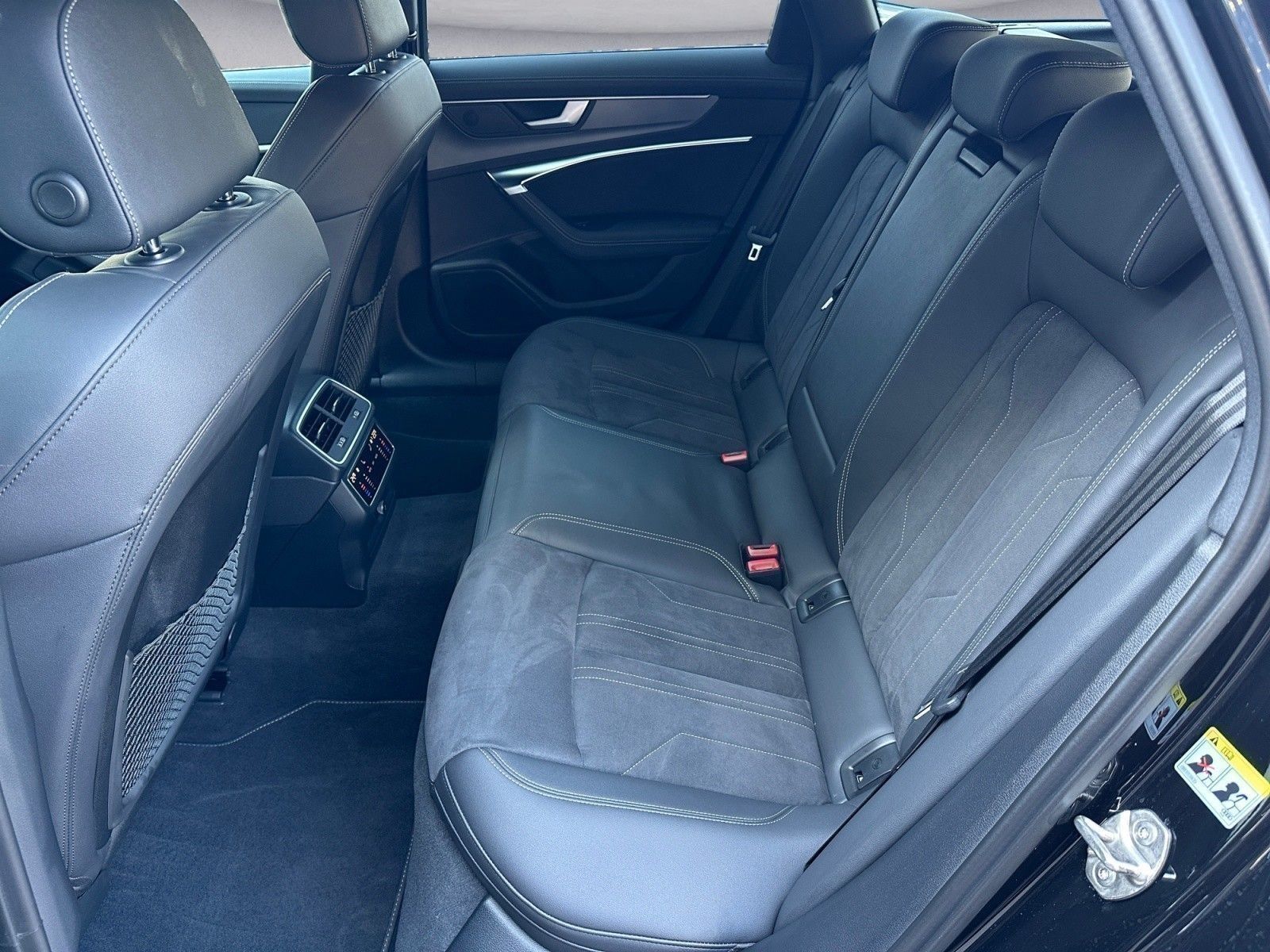 Audi A6 Avant 40 TDI quat 40 TDI quattro S-line Matri