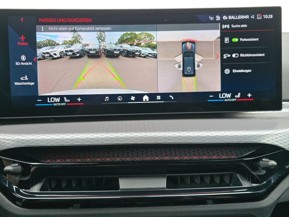 BMW 320d xDrive Touring M Sportpaket*ab 3,99% eff.*