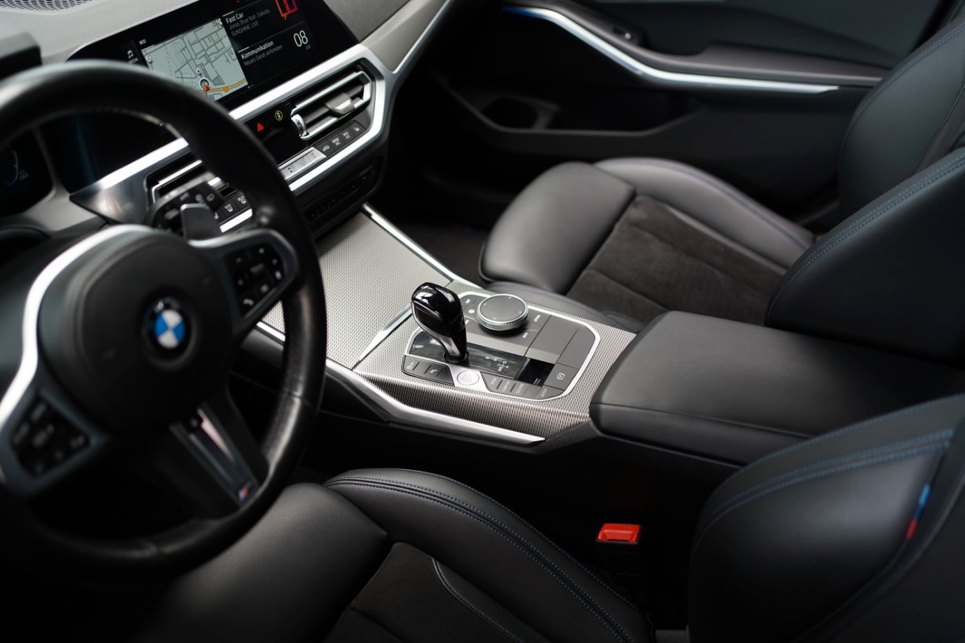 BMW 320d xDrive M-Sport - Samsaru's Car Outlet