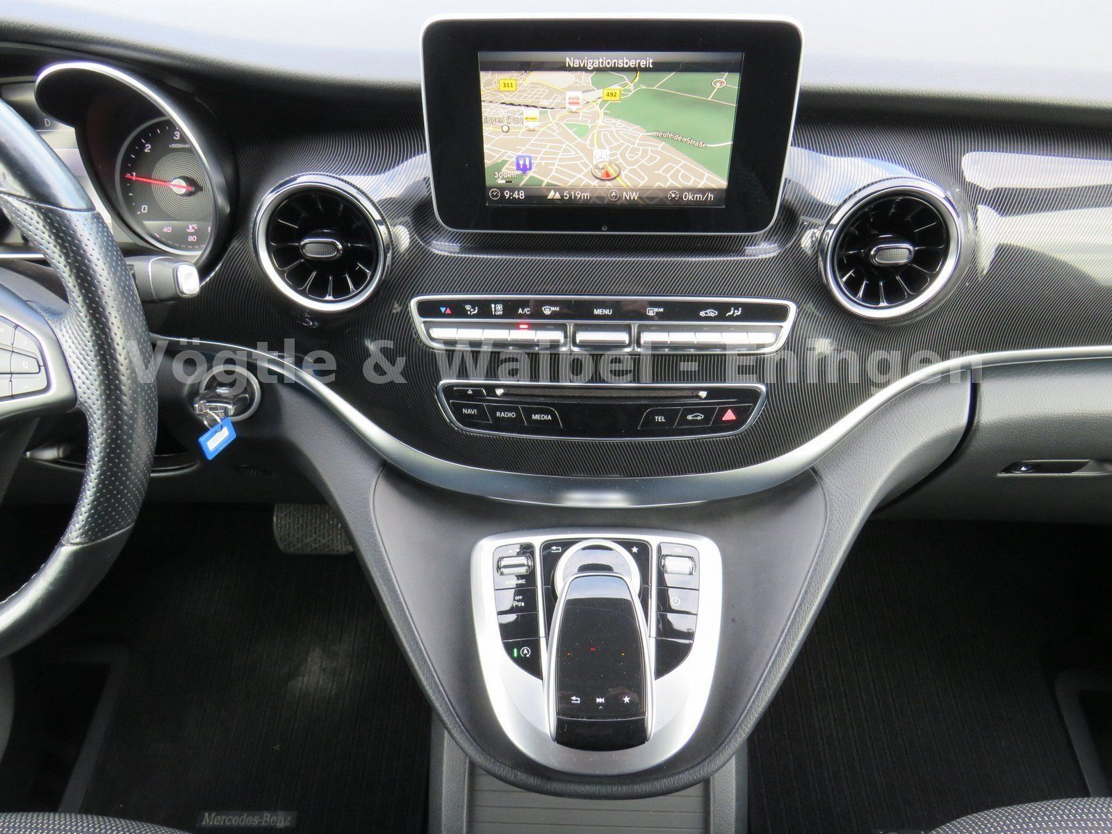 Mercedes-Benz V 300 d ED Lang - Samsaru's Car Outlet