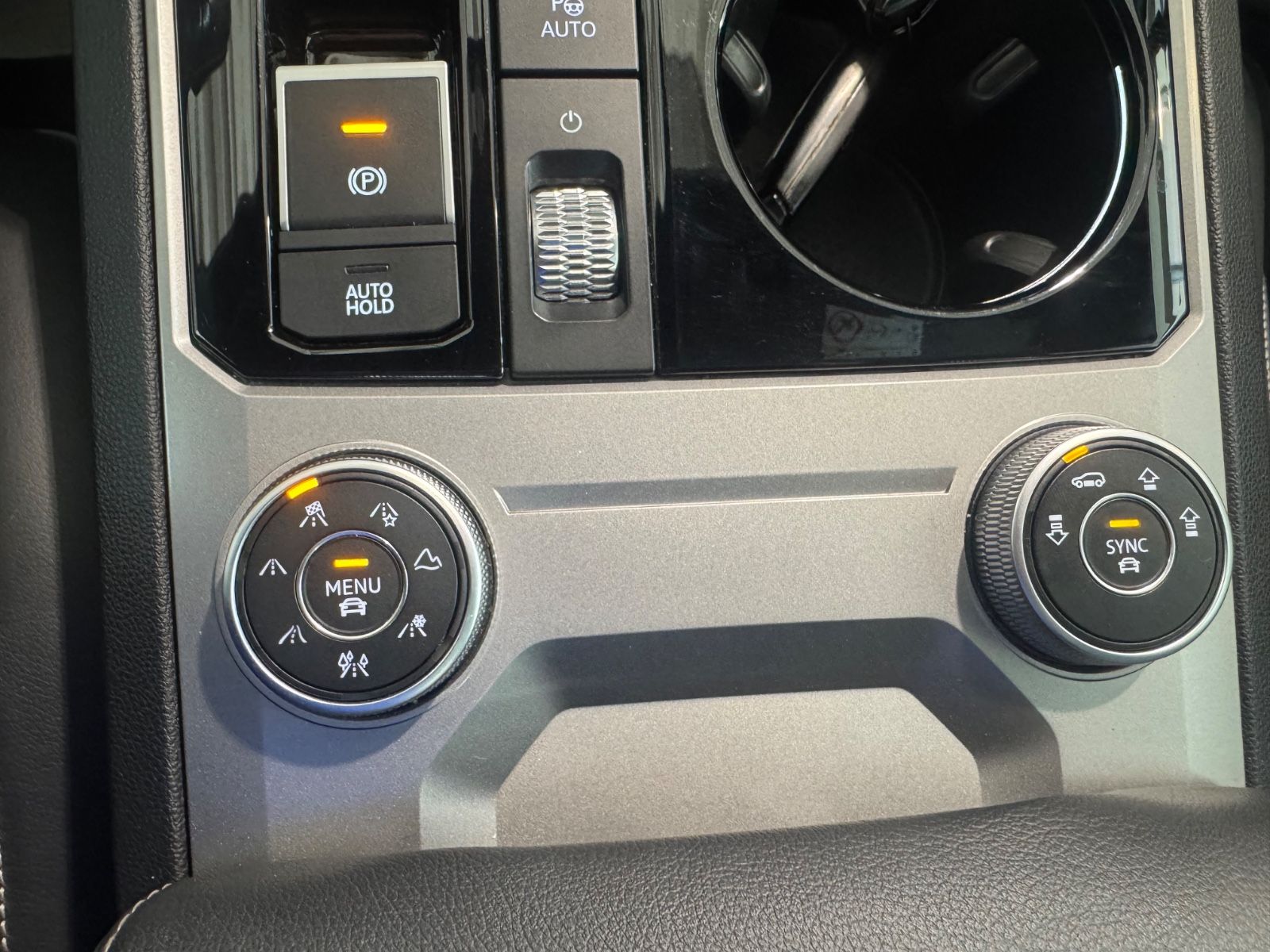 Volkswagen Touareg R-Line Pano IQ LIGHT Exterieur Black Sty