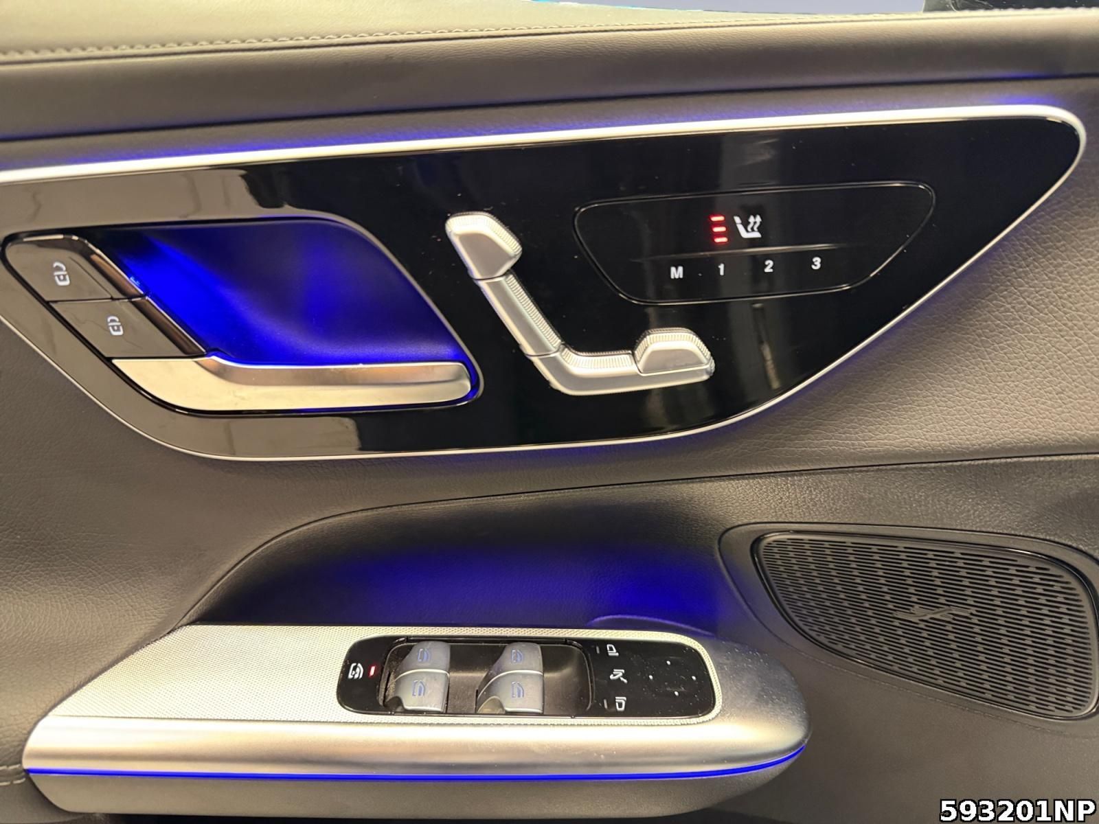 Mercedes-Benz GLC 300 de 4M AMG  Night AHK 360° Memory LED  .