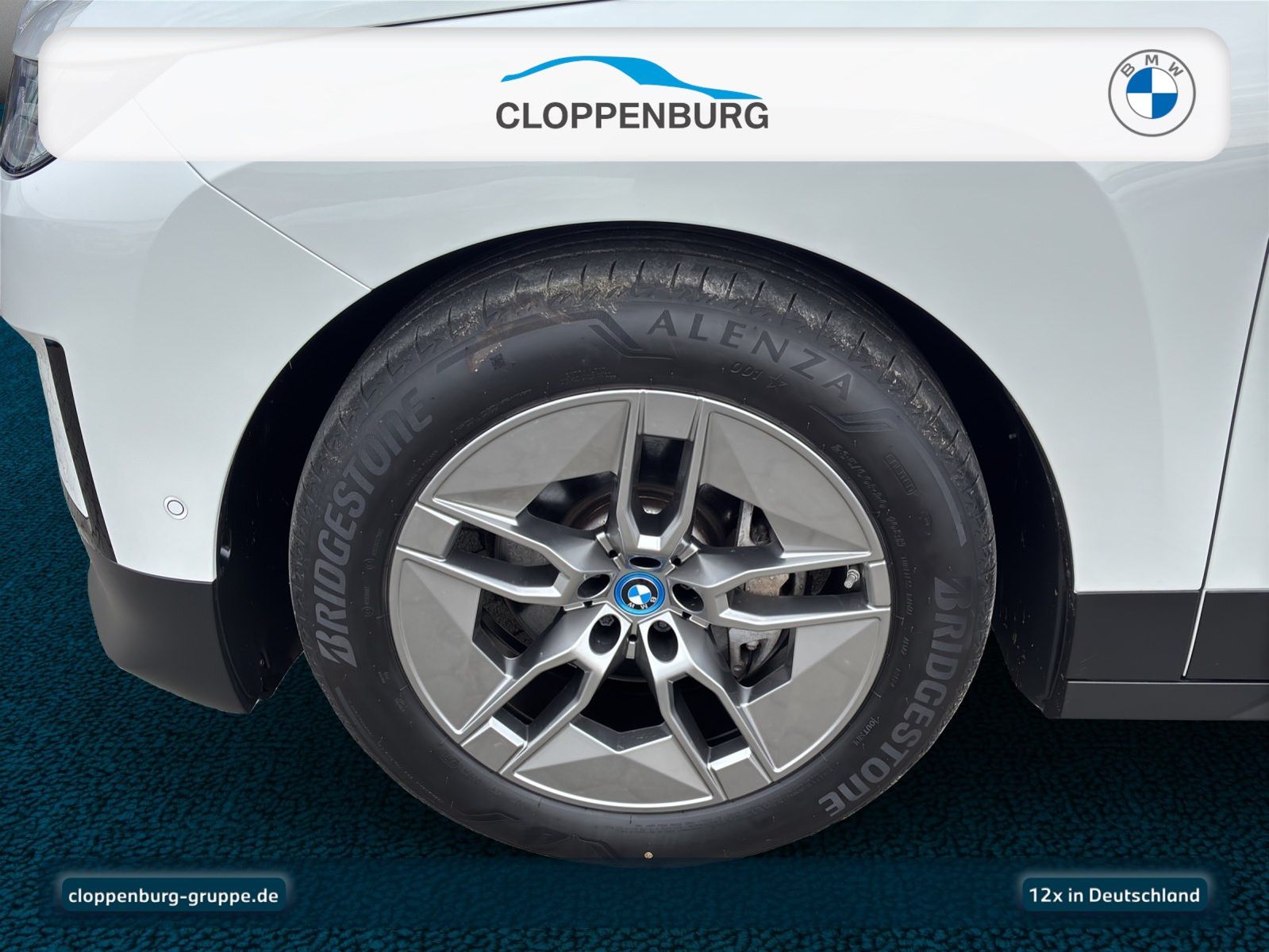 BMW iX xDrive40 3,59% Finan. Head-Up+AHK+Navi+Pano+3