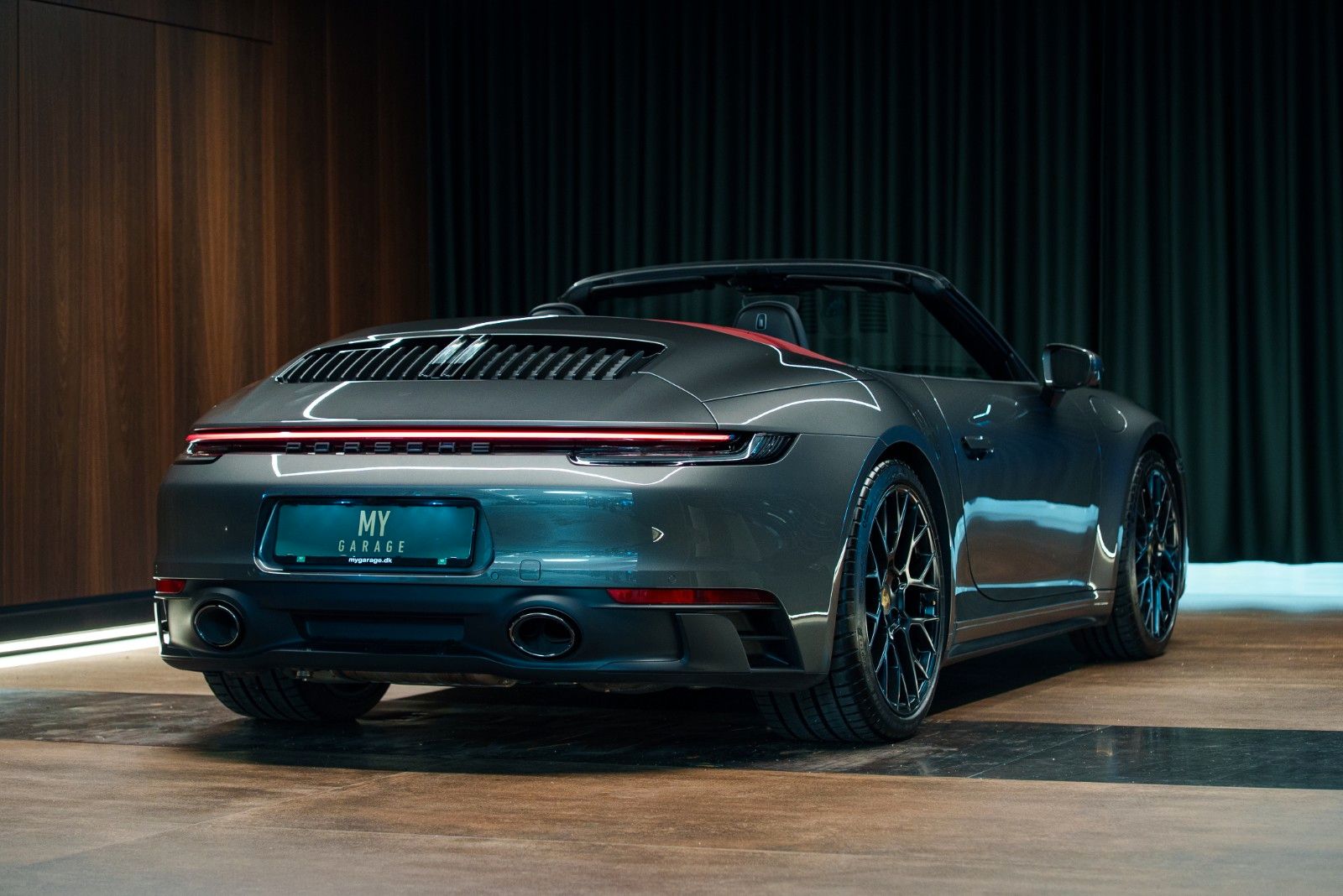 Porsche 992  4 GTS - Voll - Voll - New Service