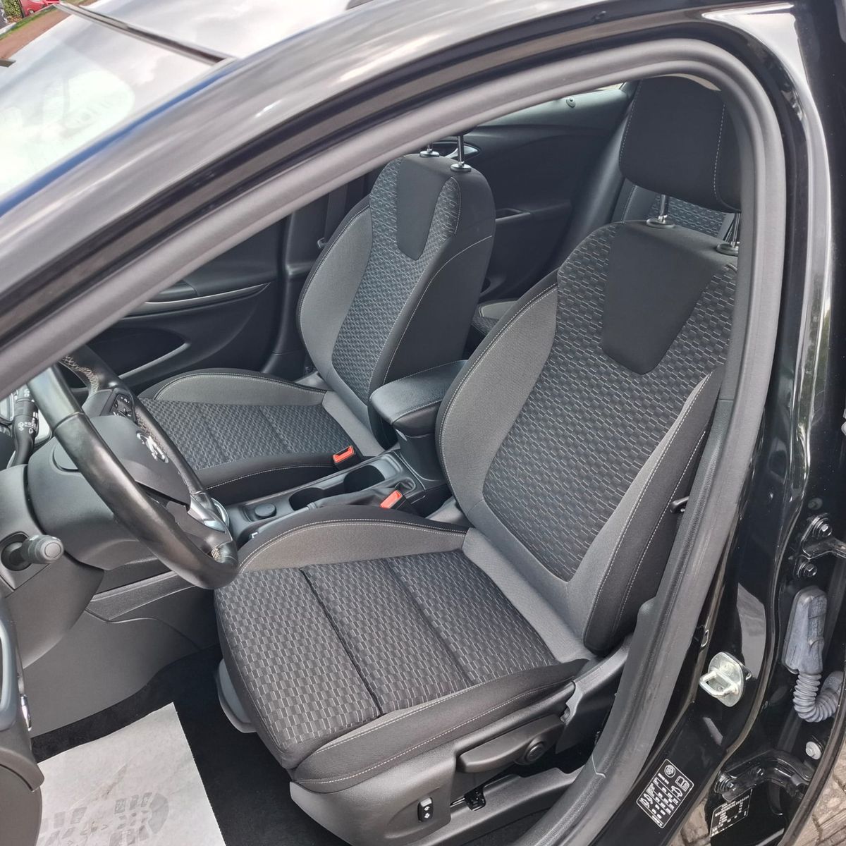 Opel Astra K Sports Tourer 1.5D Edition - Samsaru's Car Outlet