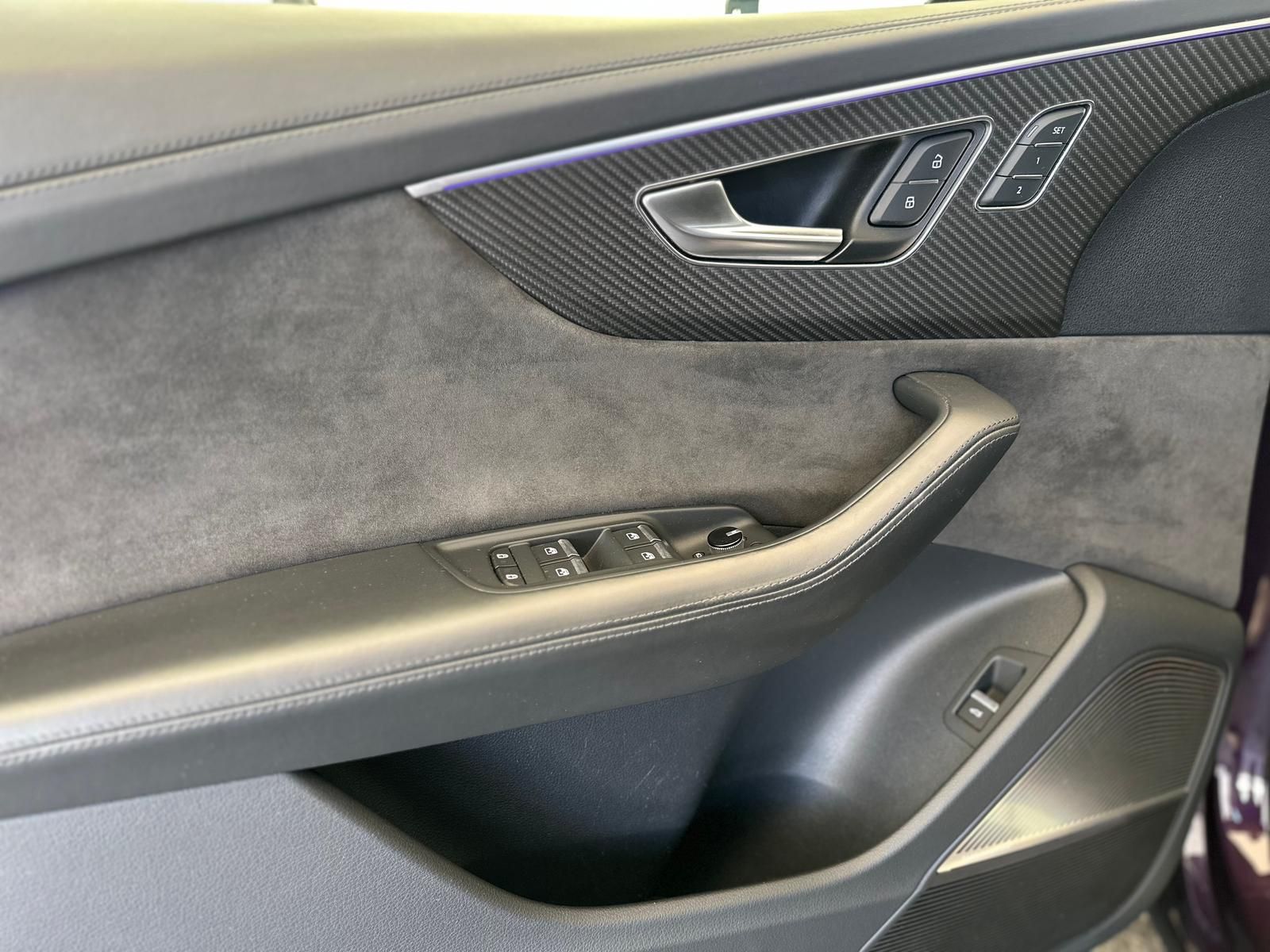 Audi RS Q8 4.0 TFSI quattro VOLL! B&O*SOFTCLOSE*CARBO