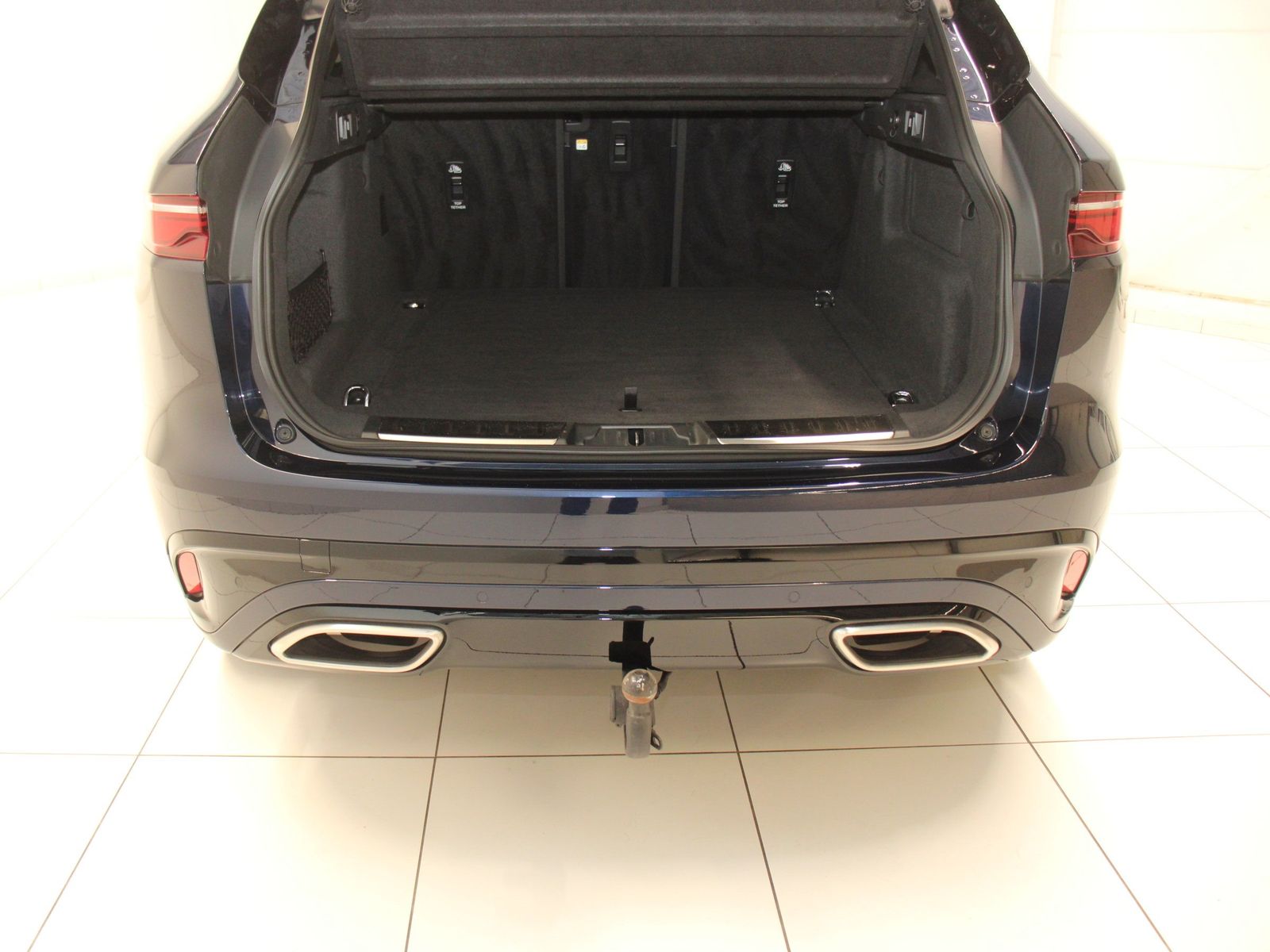 Jaguar F-Pace D300 AWD R-Dynamic SE inkl. Winterkomplet