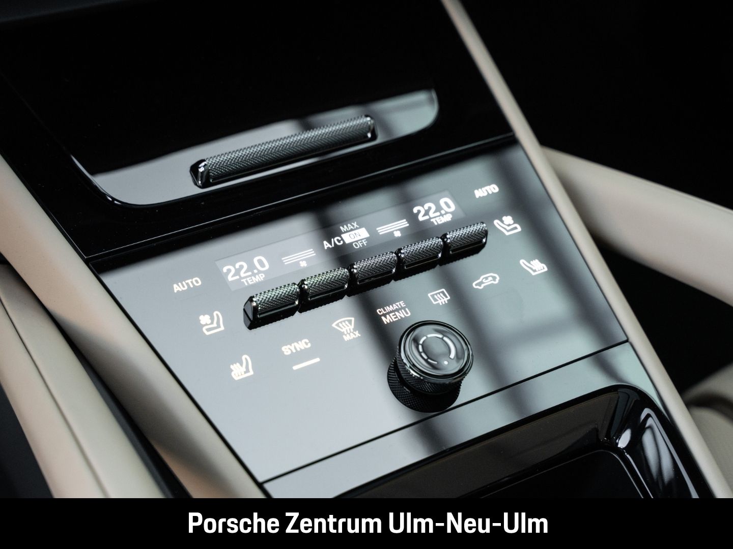 Porsche Cayenne InnoDrive Surround-View Head-Up BOSE LED