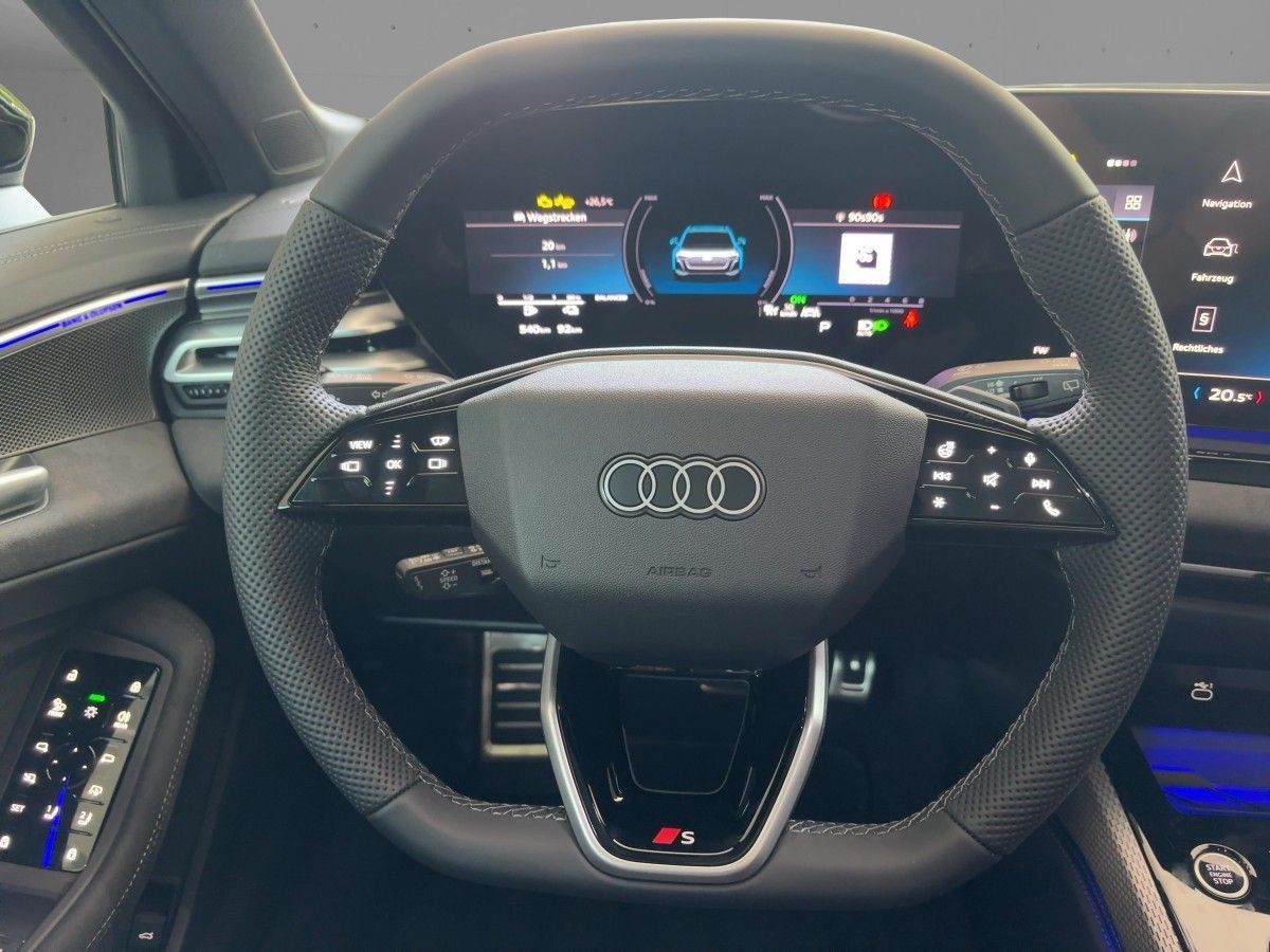 Audi A5 Avant e-Hybrid qu S-Line AHK-VORB. HuD PANO
