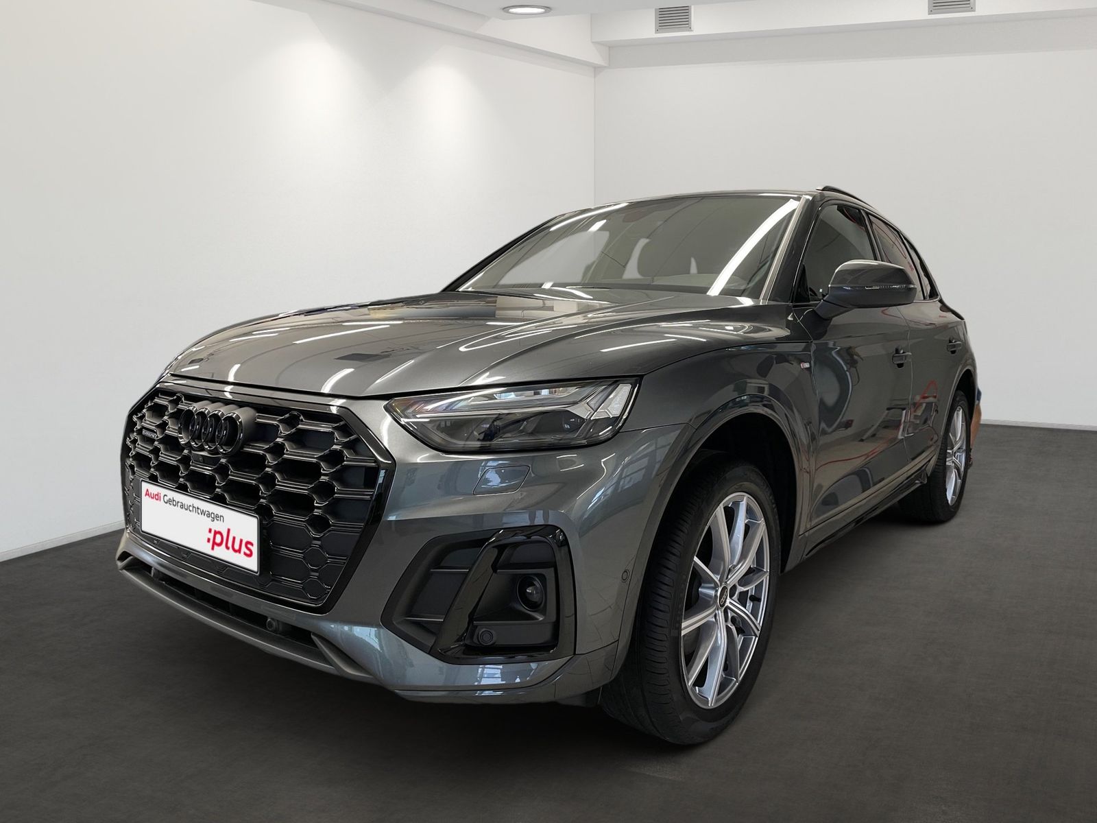 Audi Q5 40 TDI quattro S line *AHK*MATRIX*PANO*