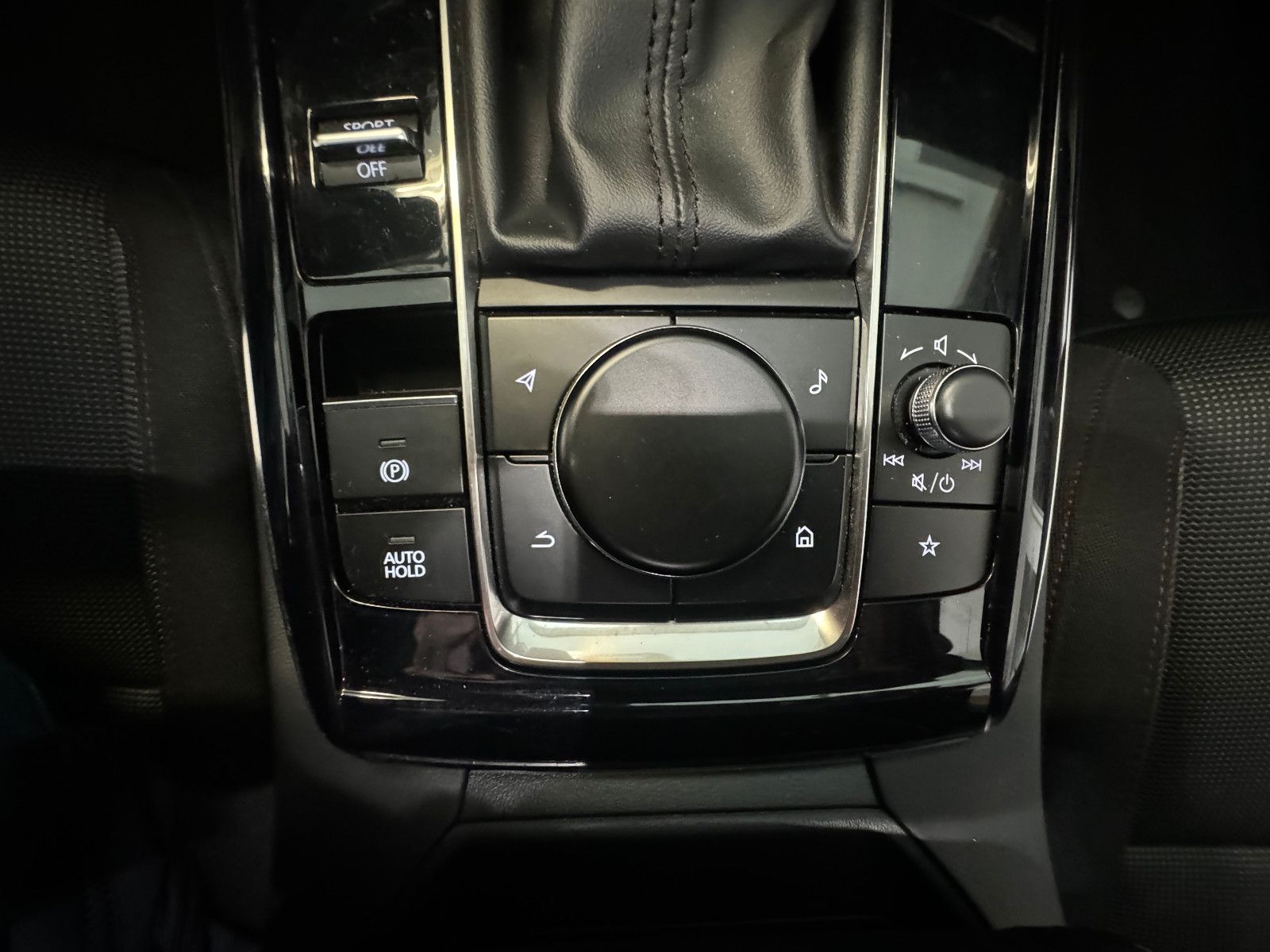 Mazda CX-30 Homura 2WD *122 6AT *RFK *Carplay *NAV*HUD