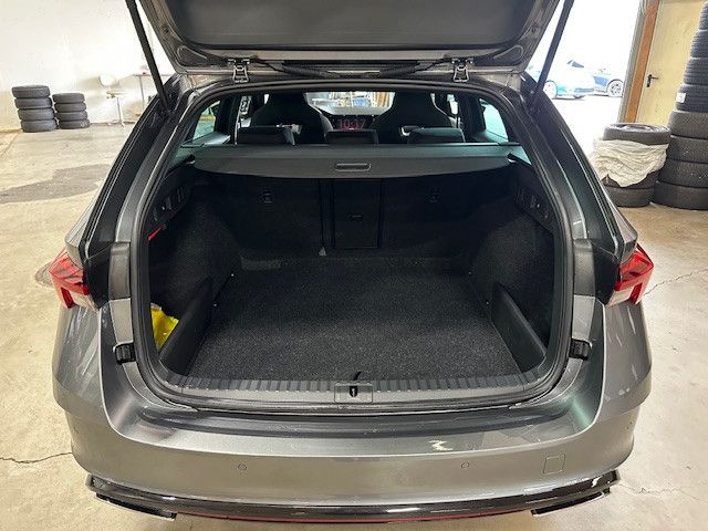 Skoda Octavia Combi RS - Samsaru's Car Outlet