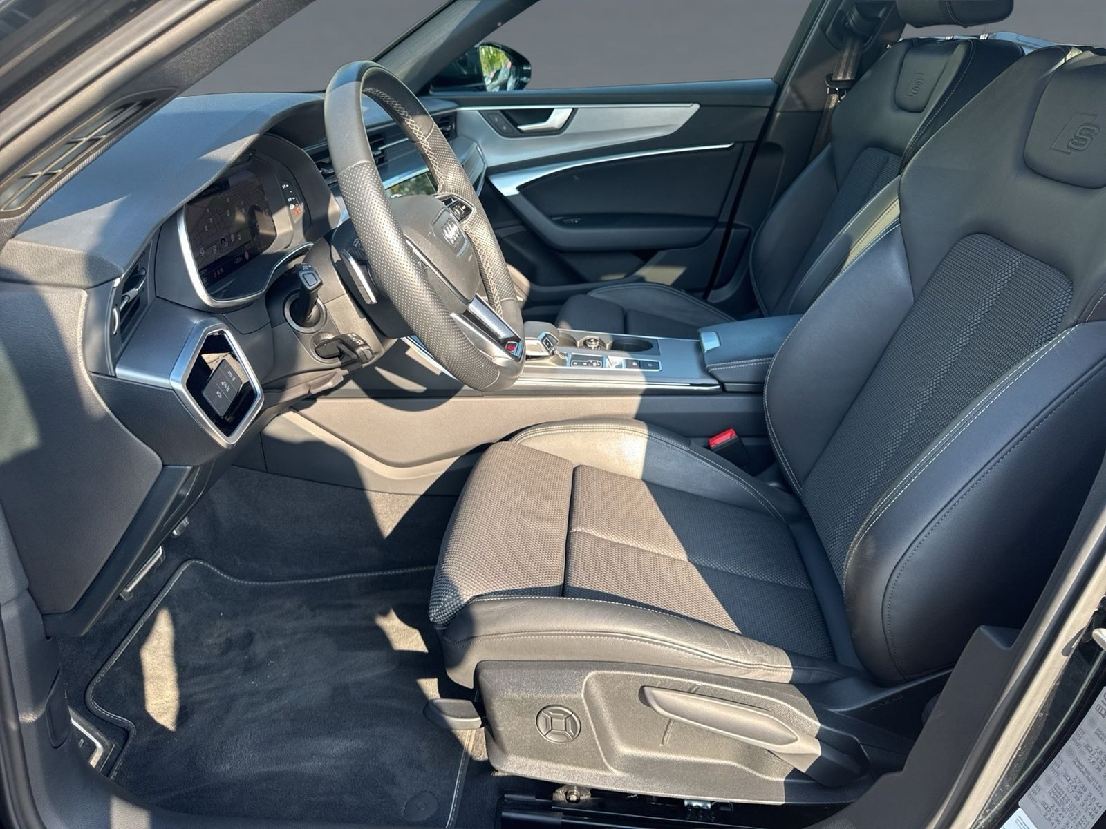 Audi A6 Avant 50 TFSI e qu sport S line HD-MATRIX AHK