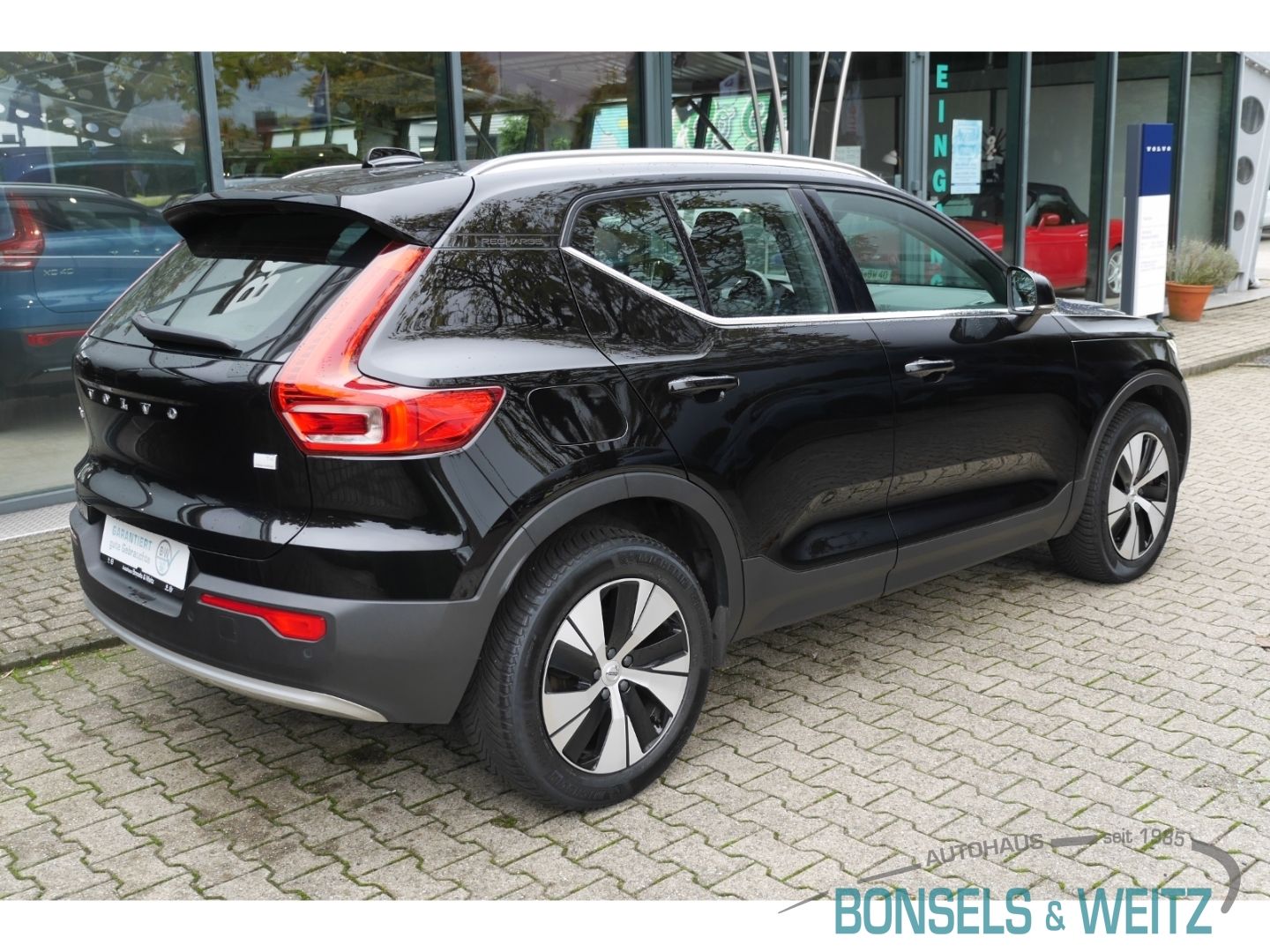 Volvo XC40 Essential Recharge Plug-In Hybrid 2WD Twin