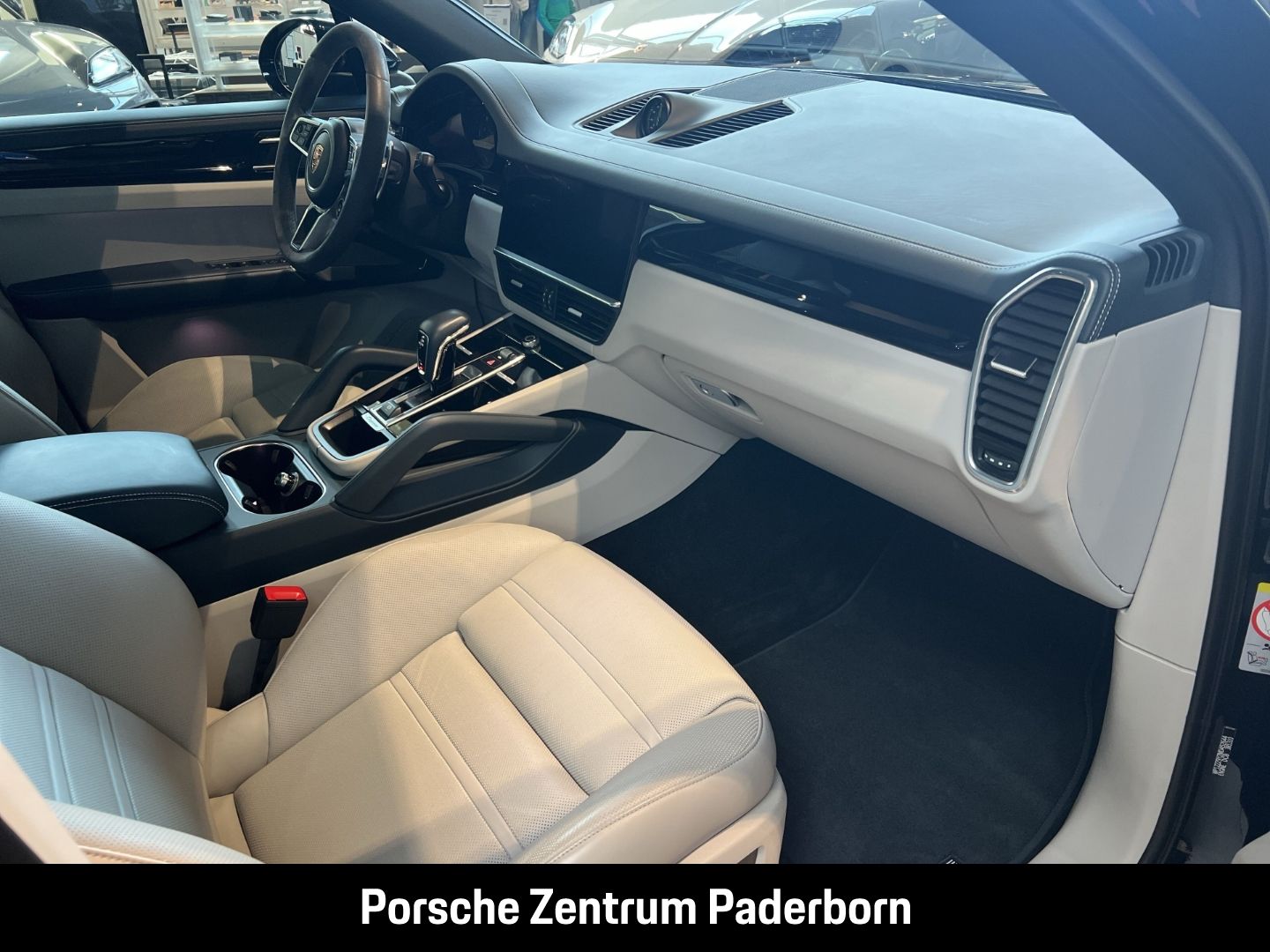 Porsche Cayenne E-Hybrid Coupe Surround-View LED-Matrix