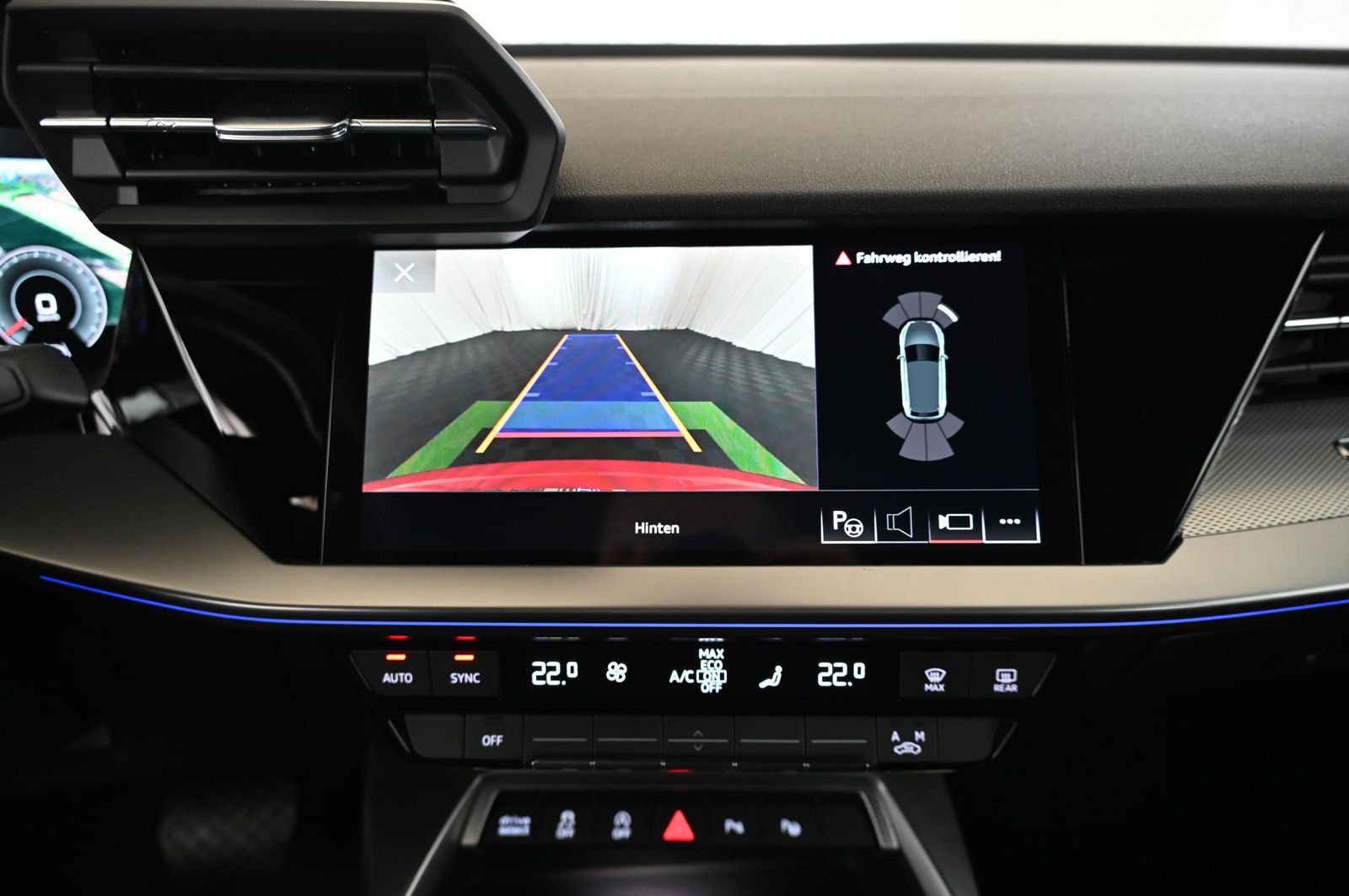 Audi A3 Sportback 35 TFSI Design-Luxe MATRIX/MMI+/18