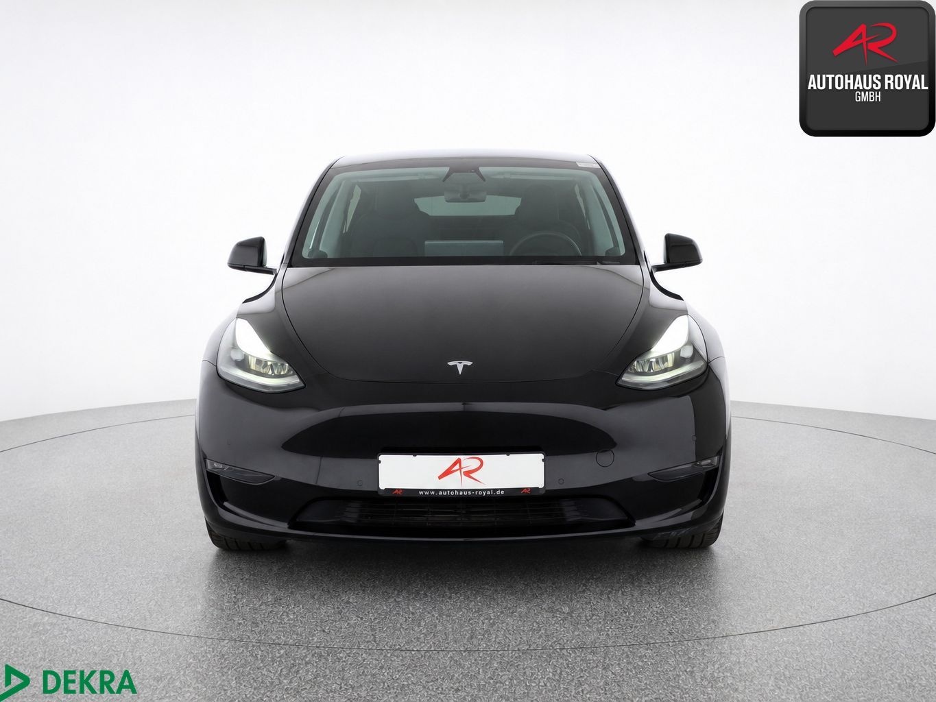 Tesla Model Y Long Range Dual AWD PANO,360°,PARKLENK