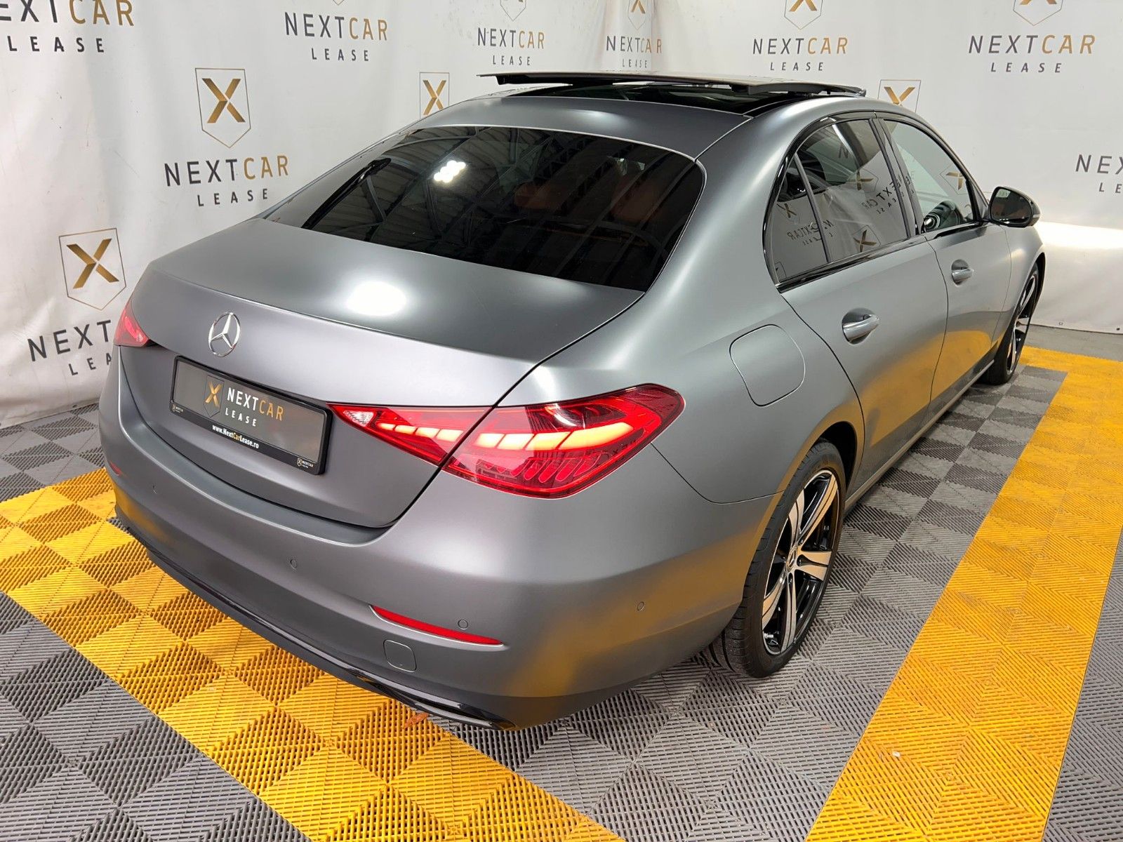 Mercedes-Benz C 200 d - Samsaru's Car Outlet
