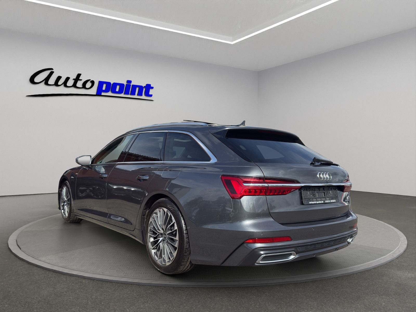 Audi A6 Avant 55 TFSI e quattro S-LINE - Samsaru's Car Outlet