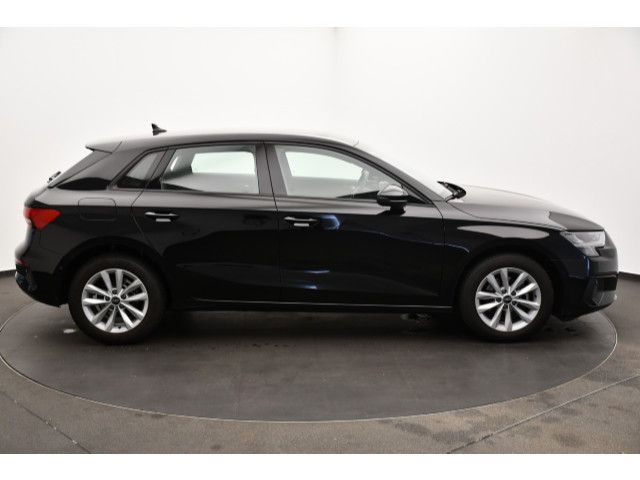 Audi A3 Sportback 30 TFSI S tronic NAVI/LED/SITZHZ