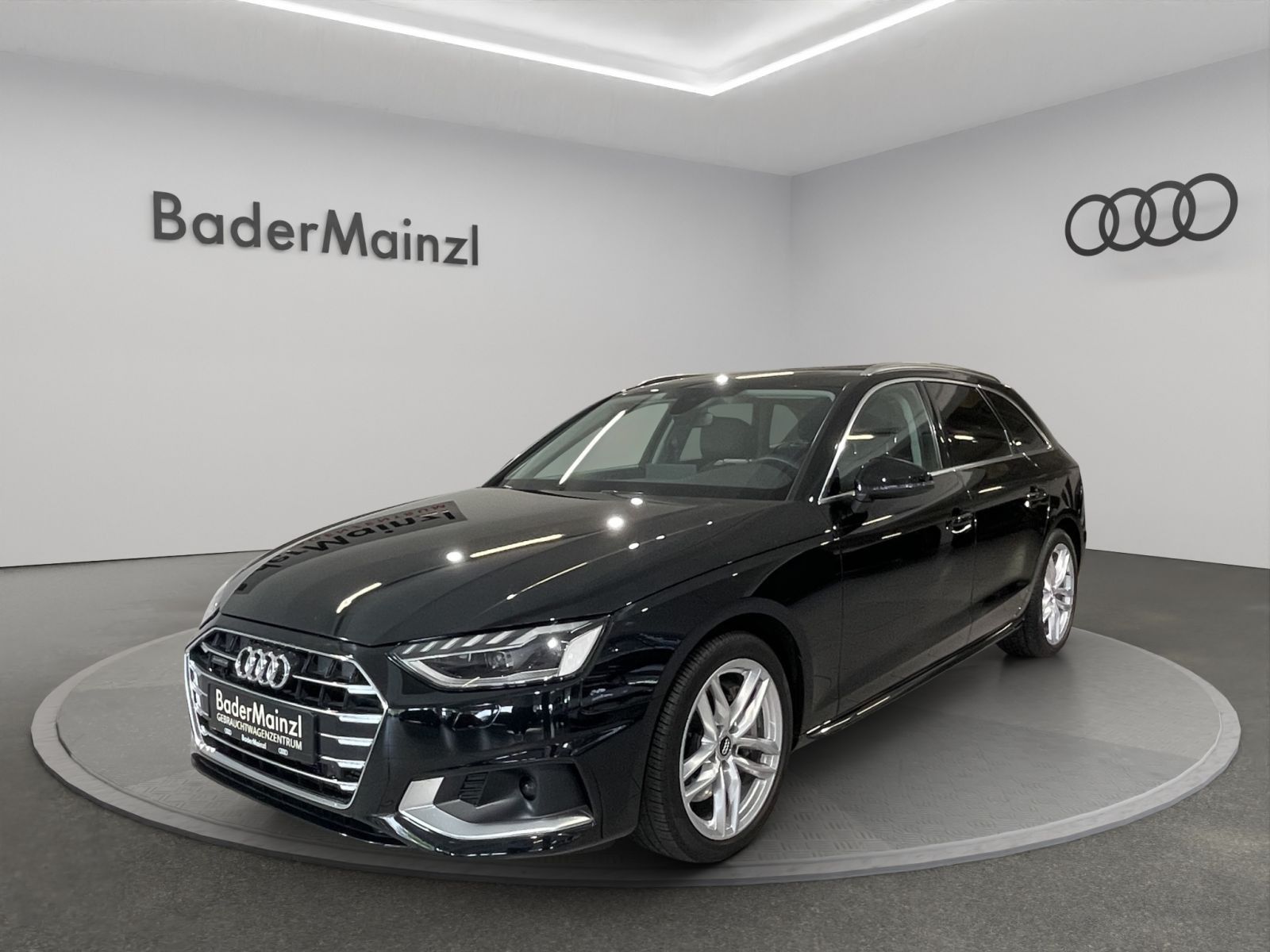 Audi A4 Avant advanced 45 TFSI quattro - Samsaru's Car Outlet