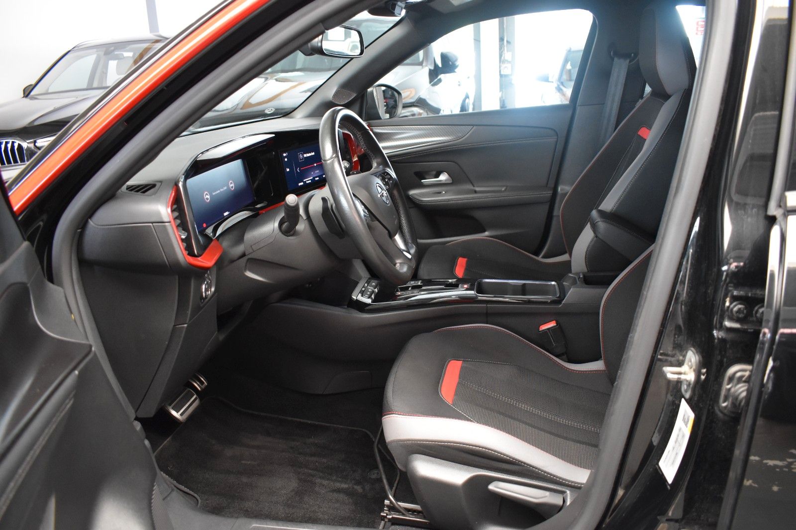 Opel Mokka 1.2 GS Line Black - Samsaru's Car Outlet