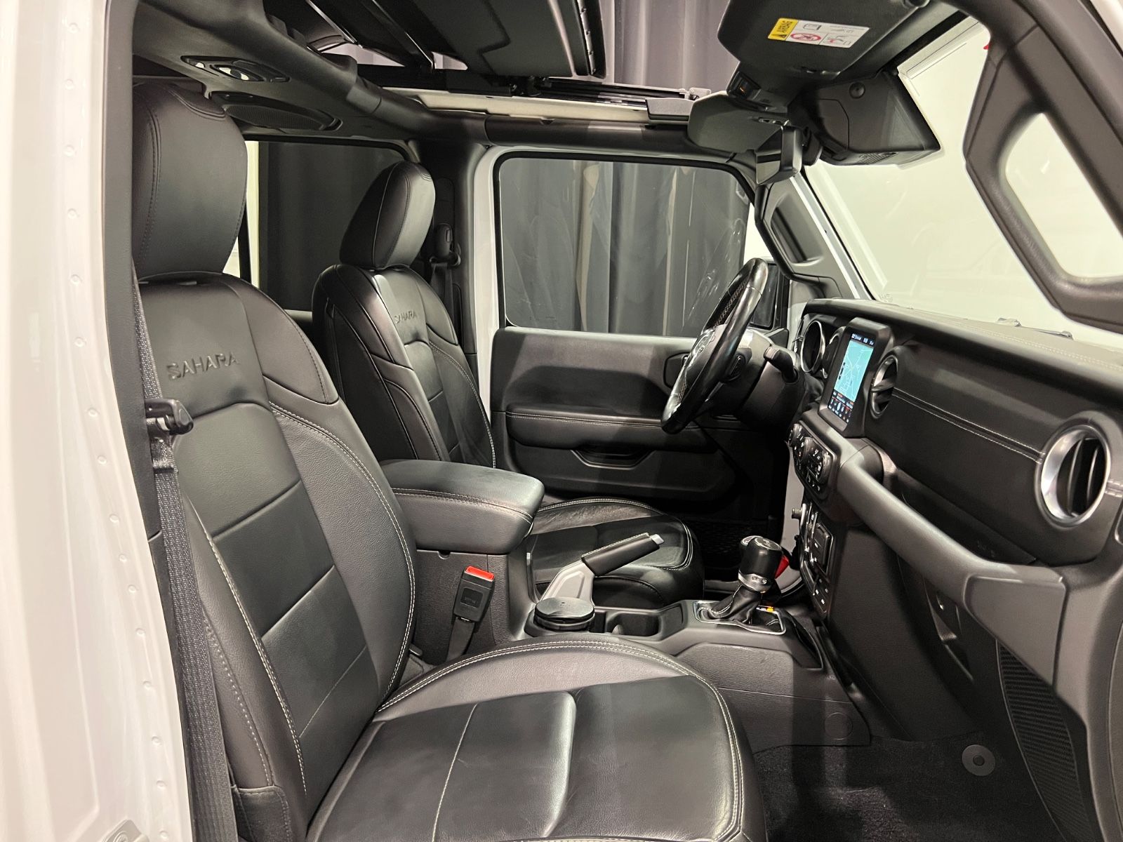 Jeep Wrangler Unlimited Sahara Softtop Sky One-Touch