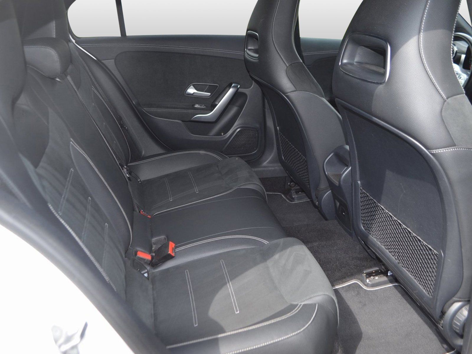 Mercedes-Benz e HYBR EDITION 2020 AMG - Samsaru's Car Outlet