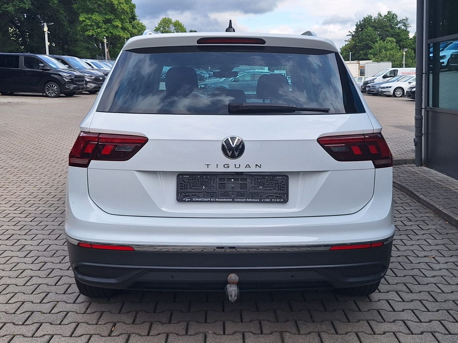 Volkswagen Tiguan 2.0 TDI United DSG - Samsaru's Car Outlet