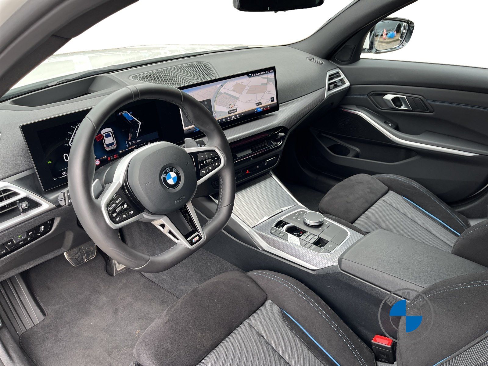 BMW 320d xDrive Touring M Sport AHK Pano LED