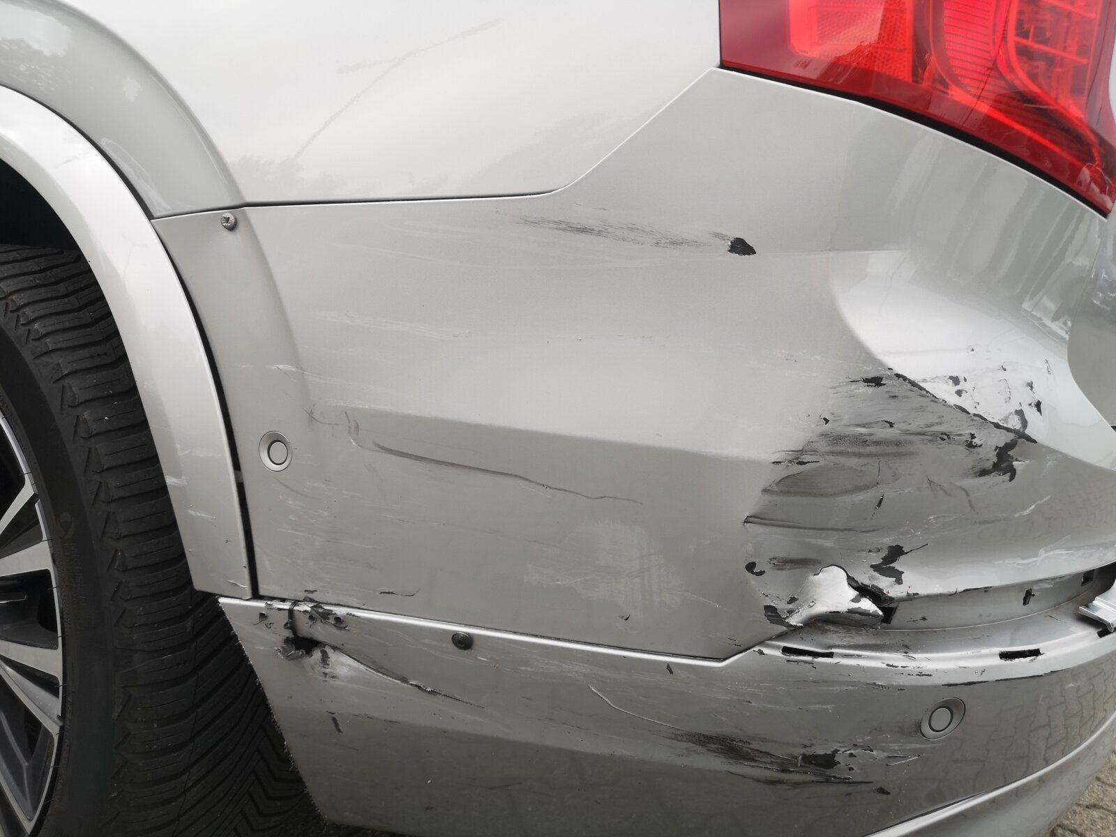 Volvo XC90 T8 AWD Ultimate Bright AHK|PANO|