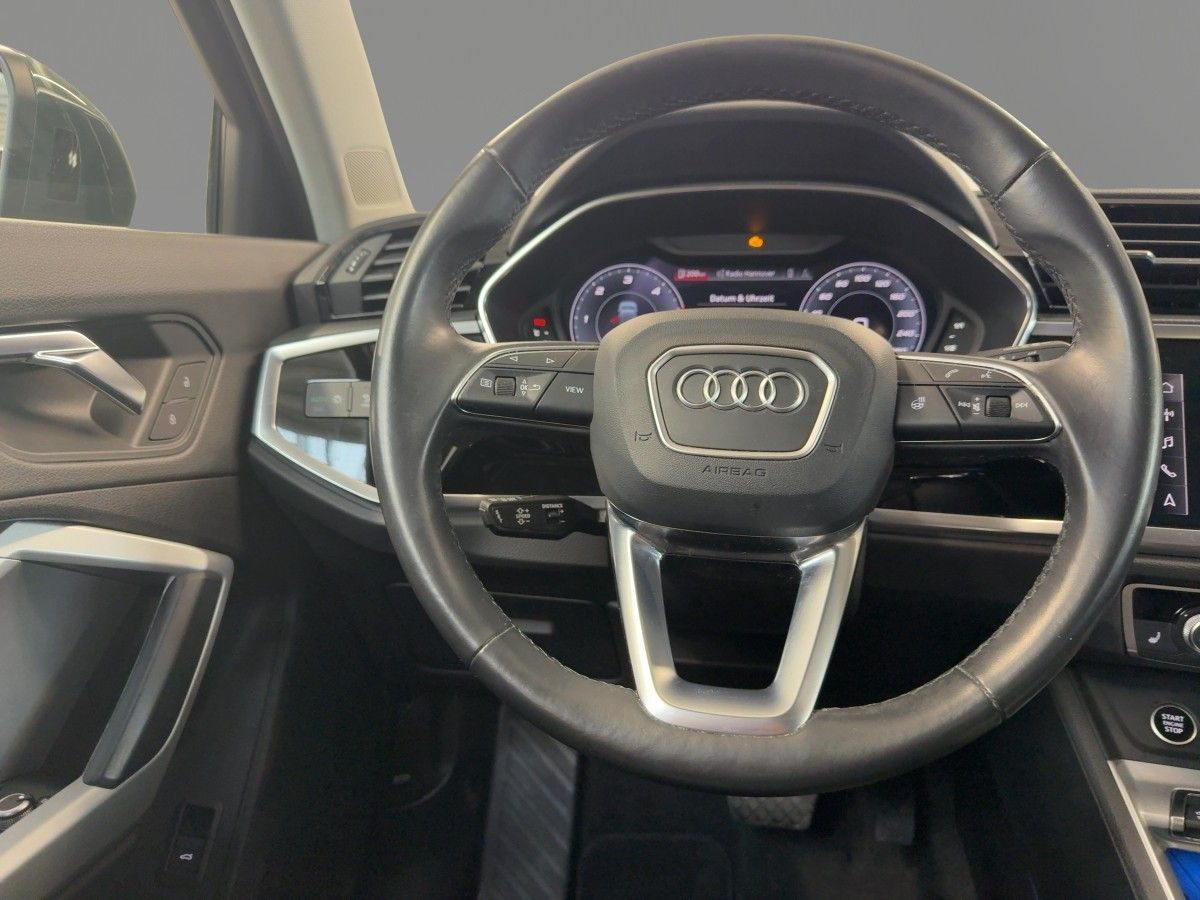 Audi Q3 40 TDI quattro - Samsaru's Car Outlet