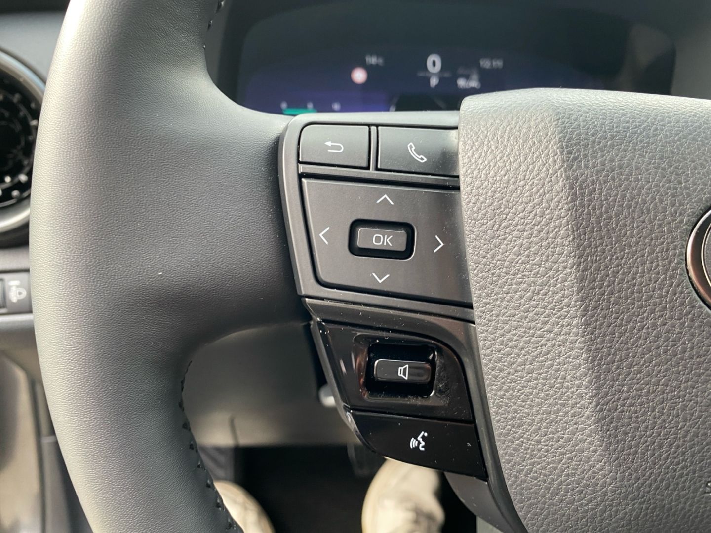 Toyota C-HR 1.8 Hybrid Teamplayer *LED*ACC*CAM*el Heck*