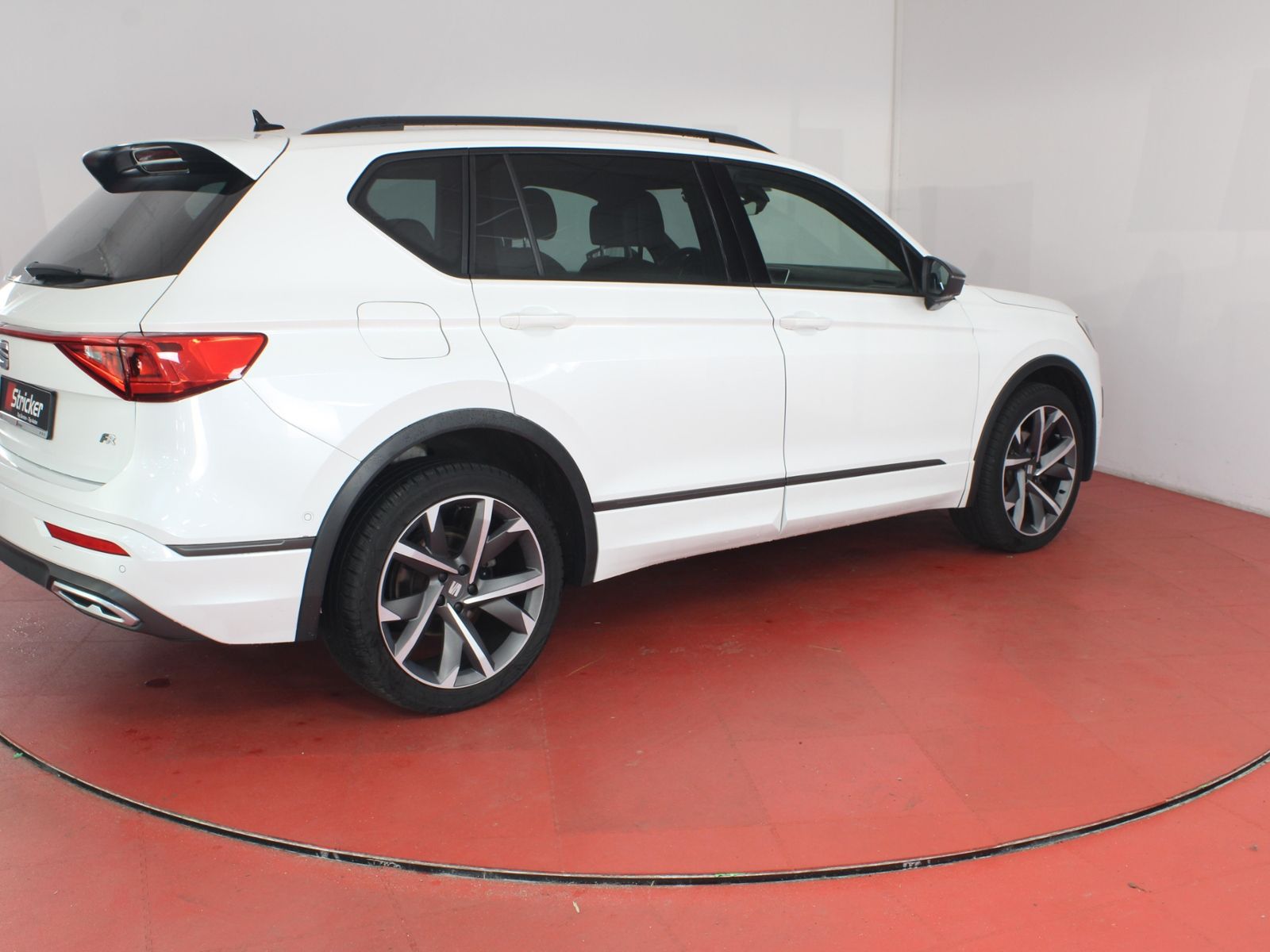 Seat Tarraco FR 2.0TDI DSG 350-ohne Anzahlung Navi AH