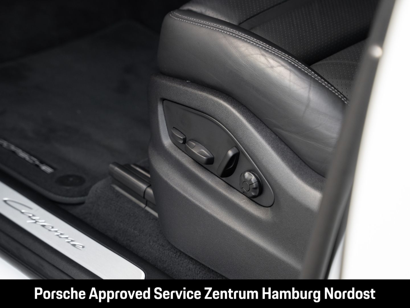 Porsche Cayenne E-Hybrid Coupe PASM BOSE HD-Matrix-LED