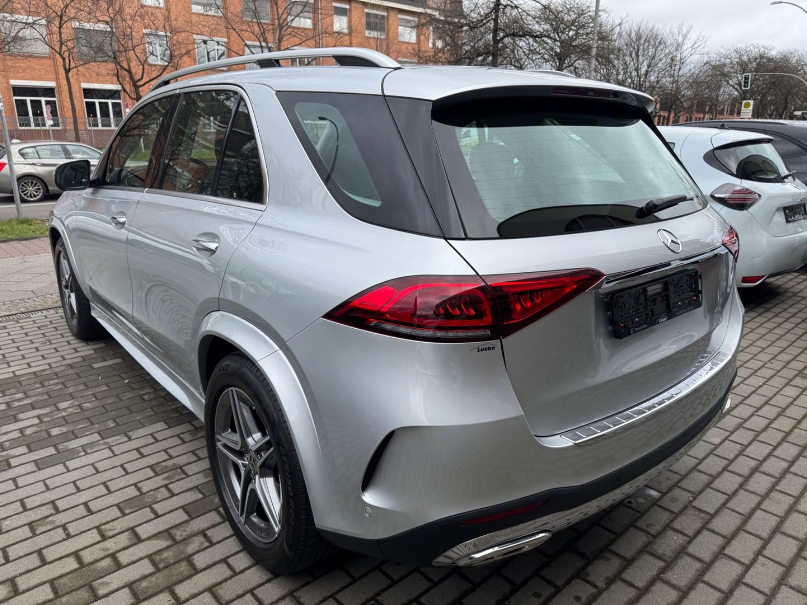 Mercedes-Benz GLE 450 AMG 4Matic-HeadUp-Pano-Leder-Luft