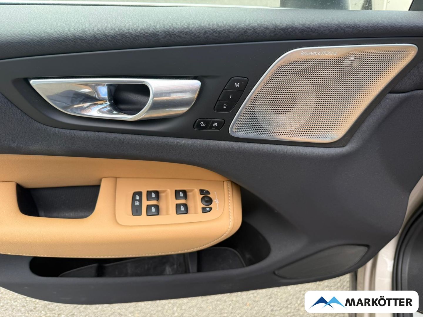 Volvo XC60 T8 AWD Ultimate Bright Recharge AHK/FOUR-C
